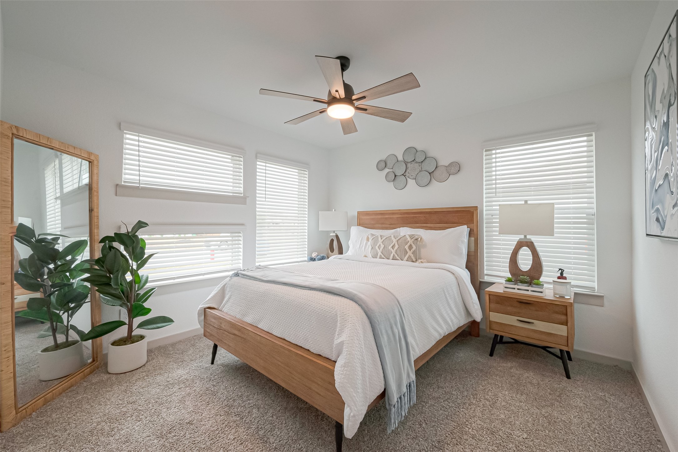 17 Desert Spring Lane Property Photo 14