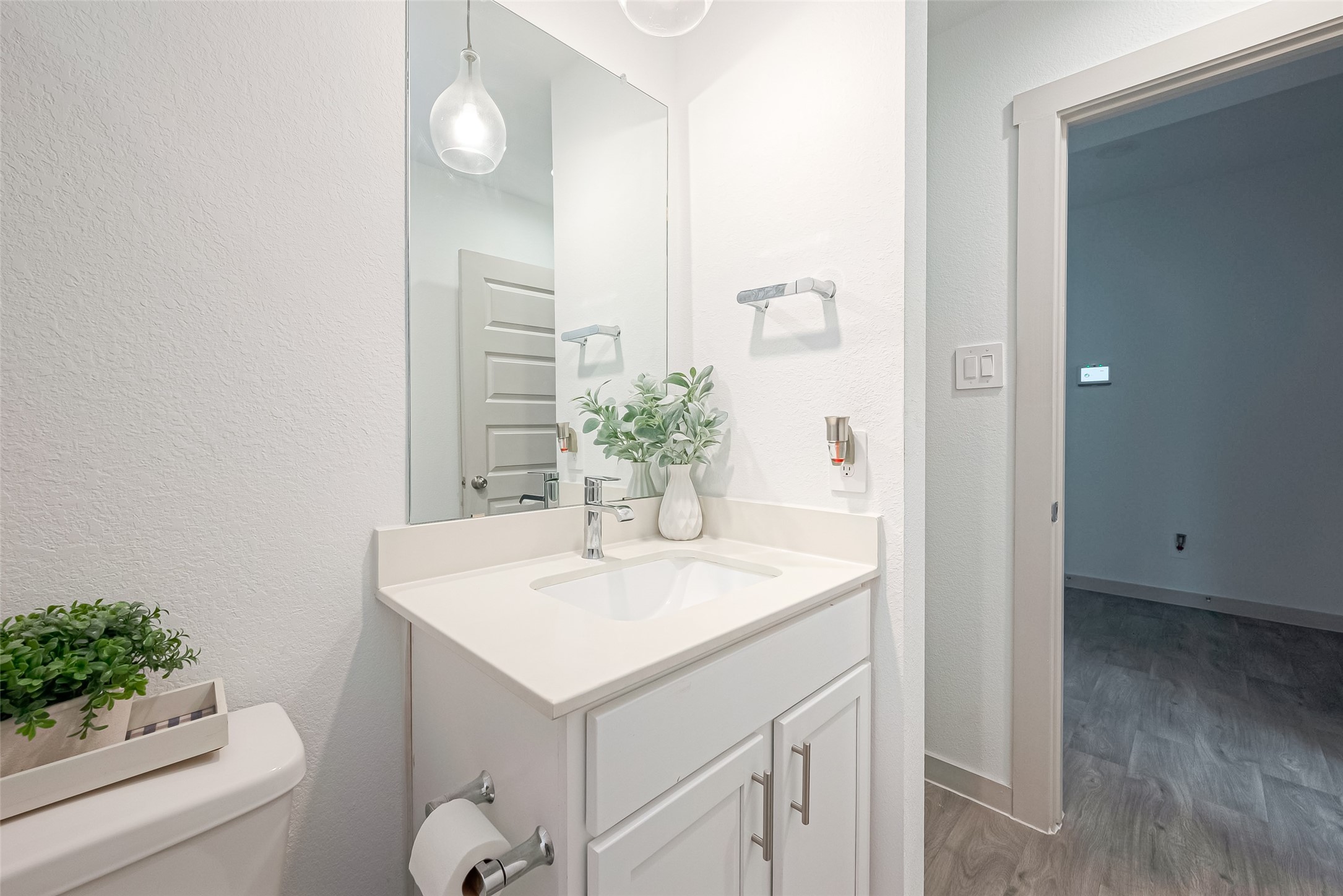 17 Desert Spring Lane Property Photo 15