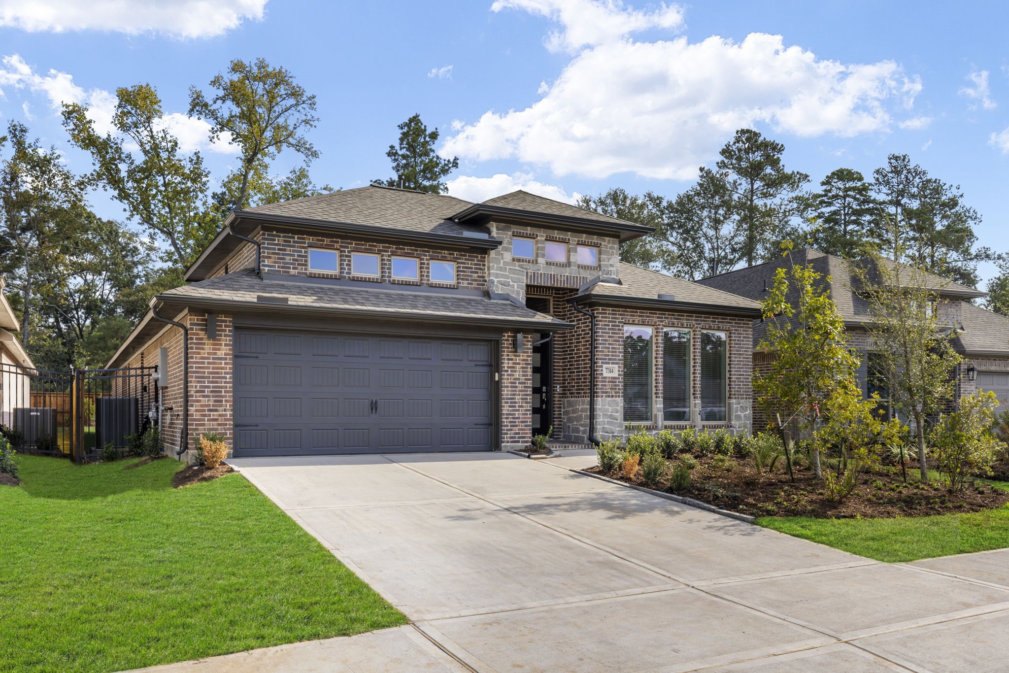 7314 Grandview Meadow Drive Property Photo 4