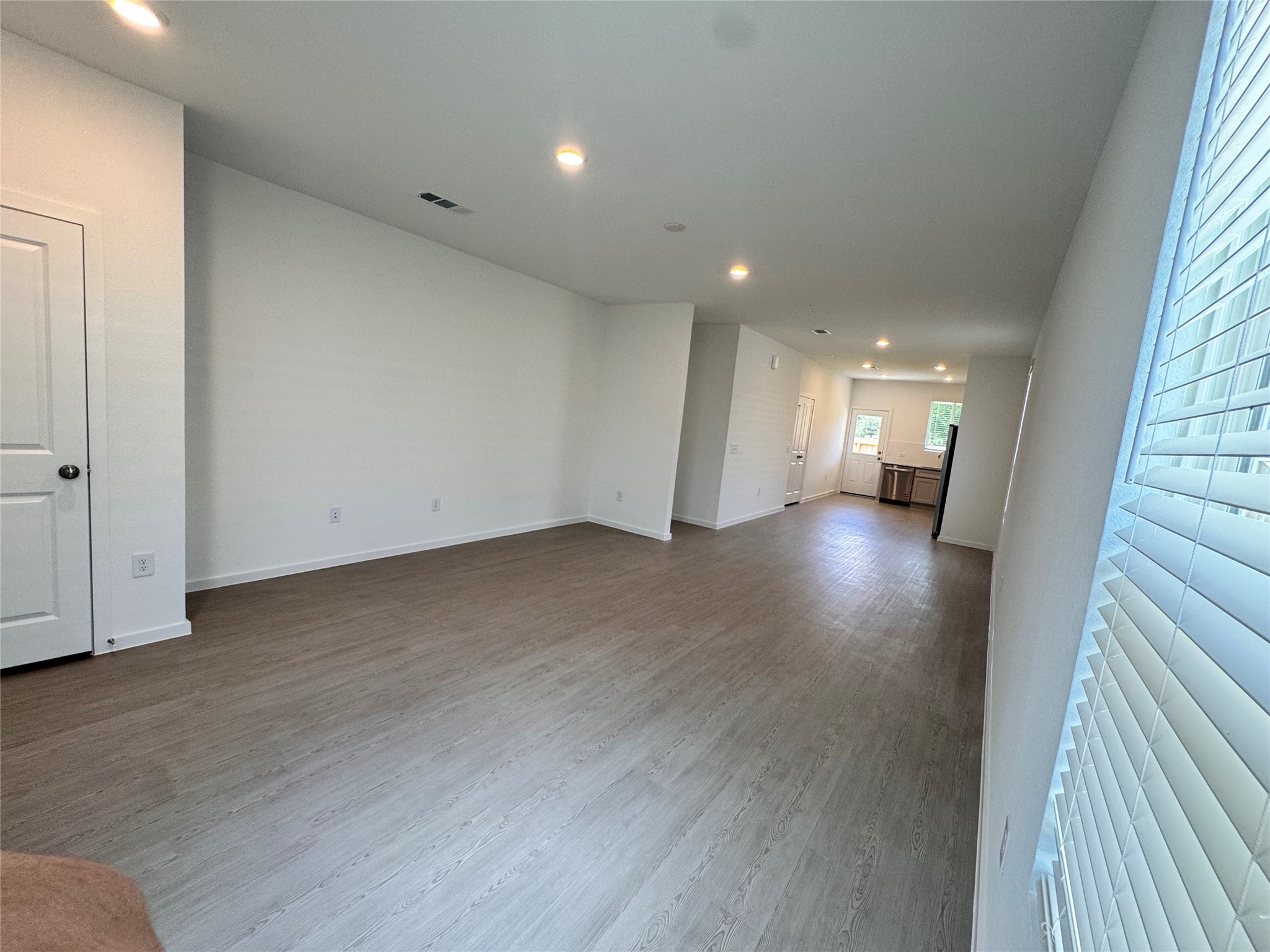 25577 Balsamroot Drive Property Photo 2