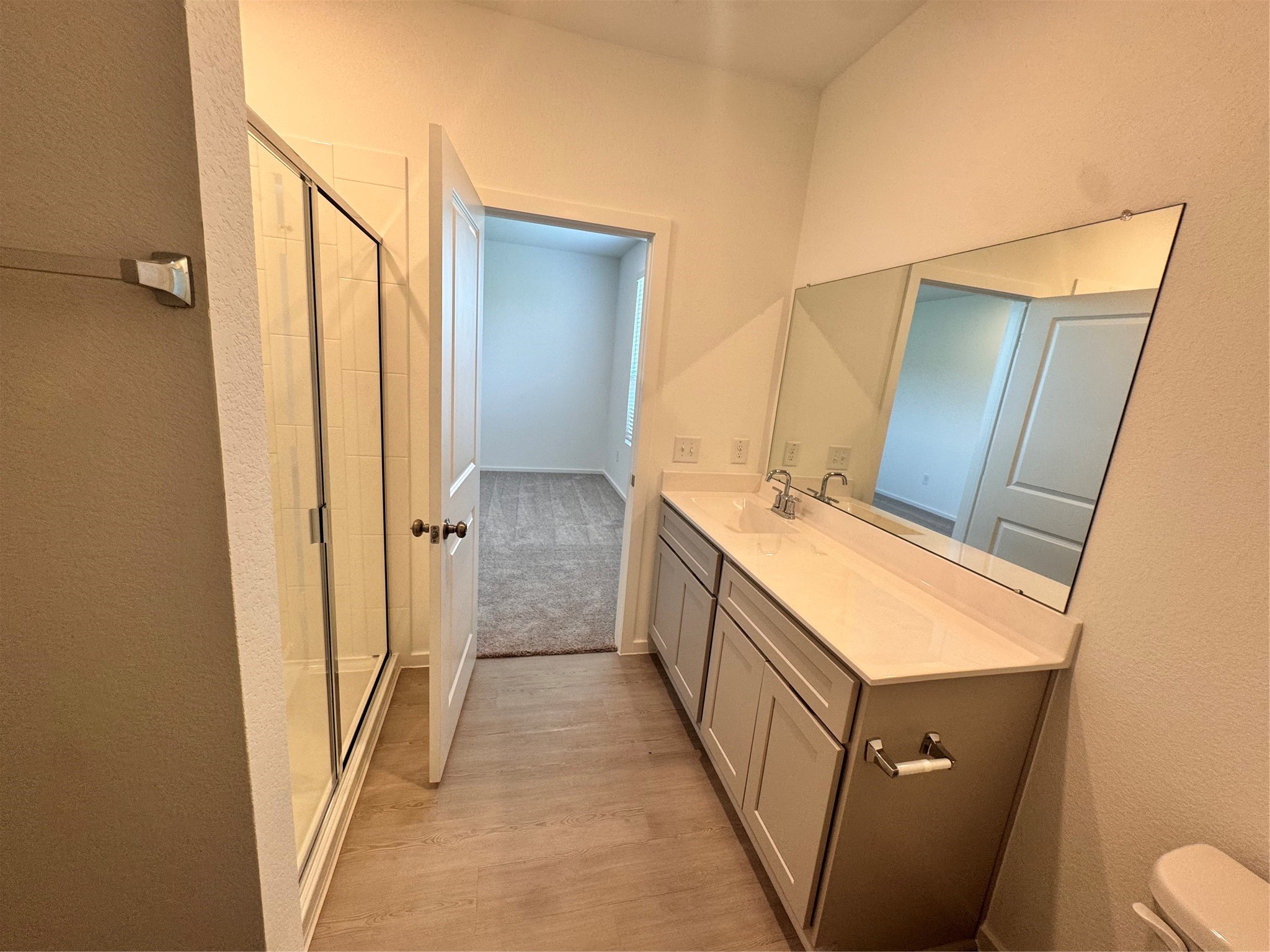 25577 Balsamroot Drive Property Photo 6