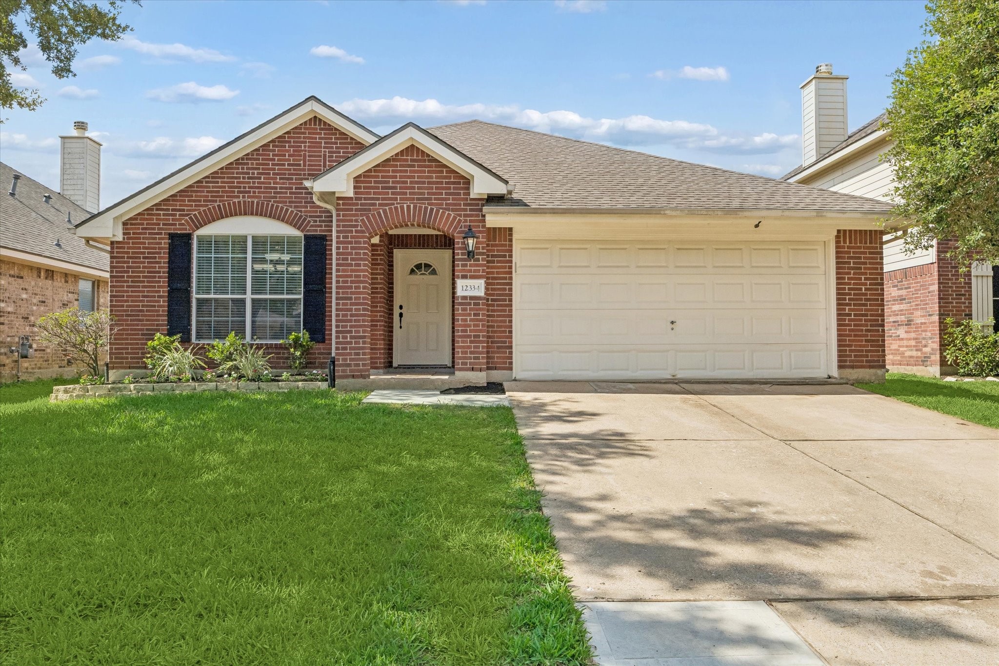 12334 Gershwin Oak Street Property Photo 1