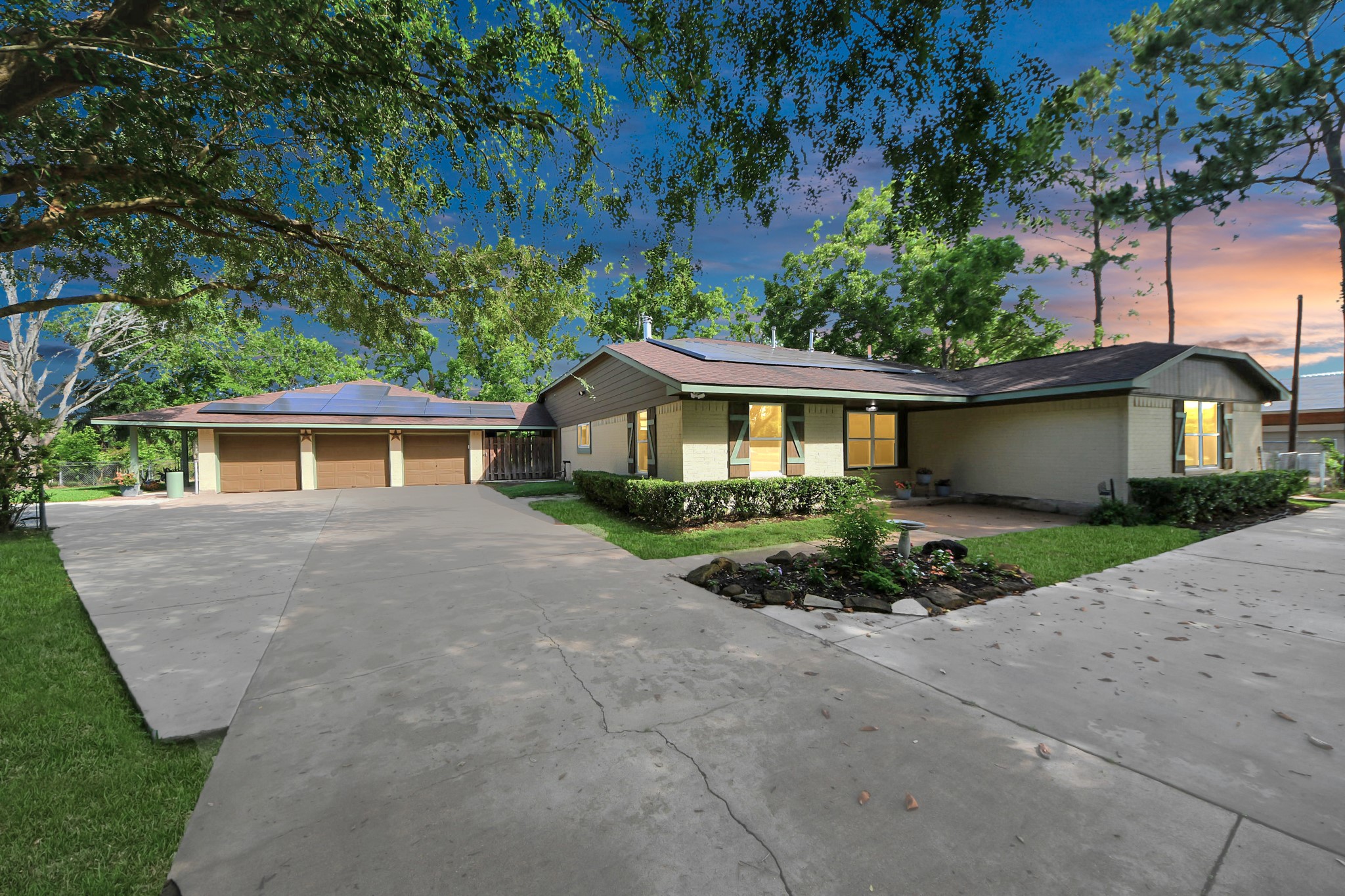 5103 Diamond Springs Drive Property Photo