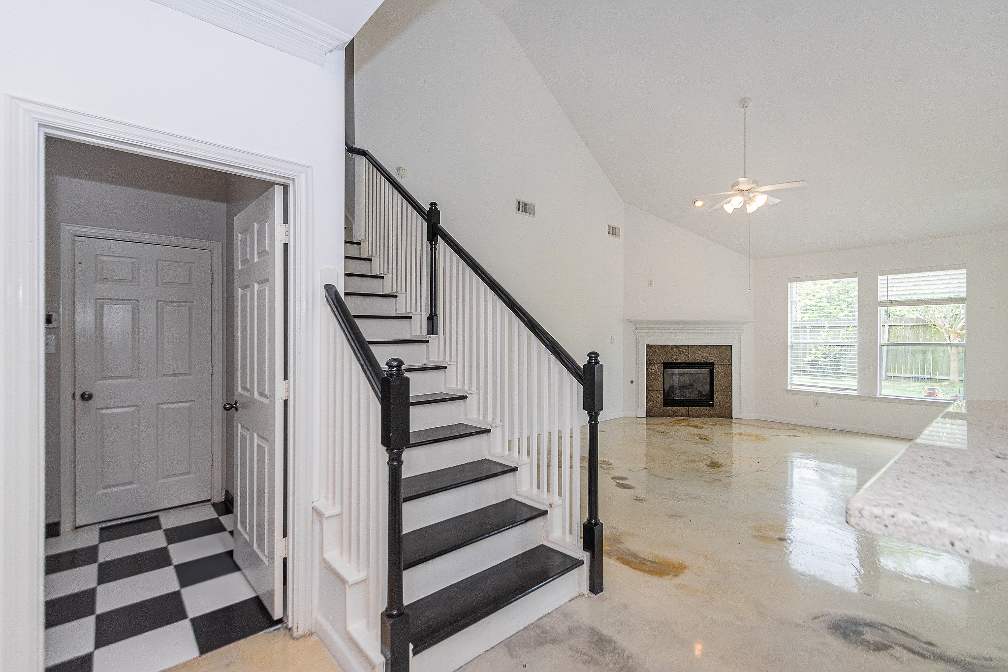 2403 Old River Lane Property Photo 14