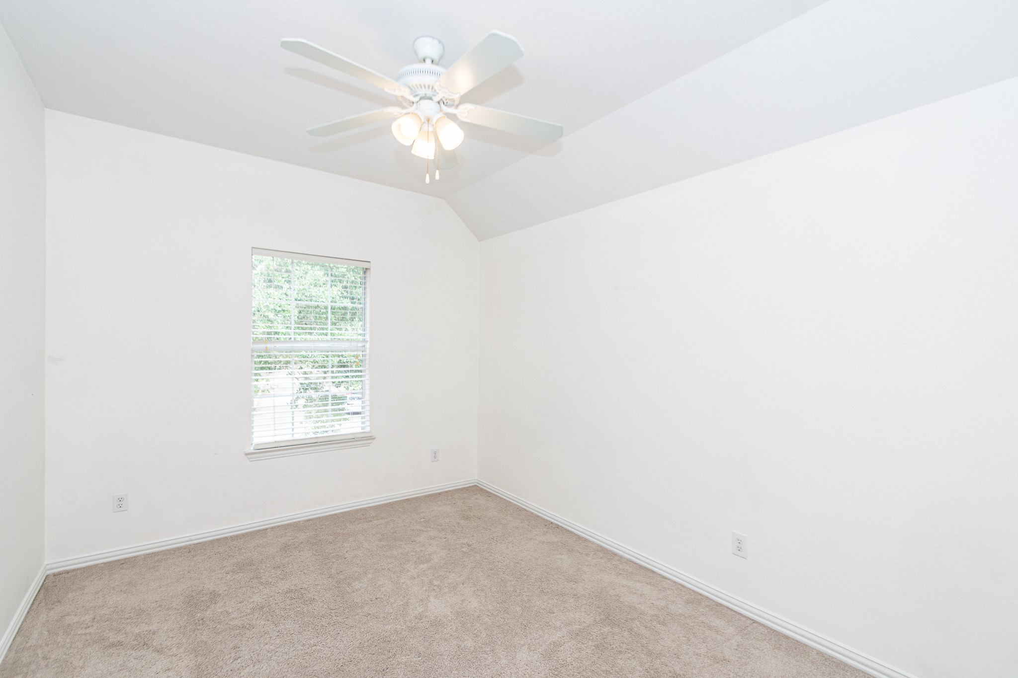 2403 Old River Lane Property Photo 33