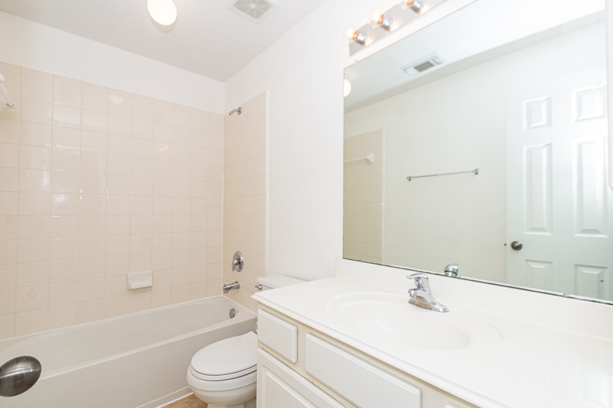 2403 Old River Lane Property Photo 35