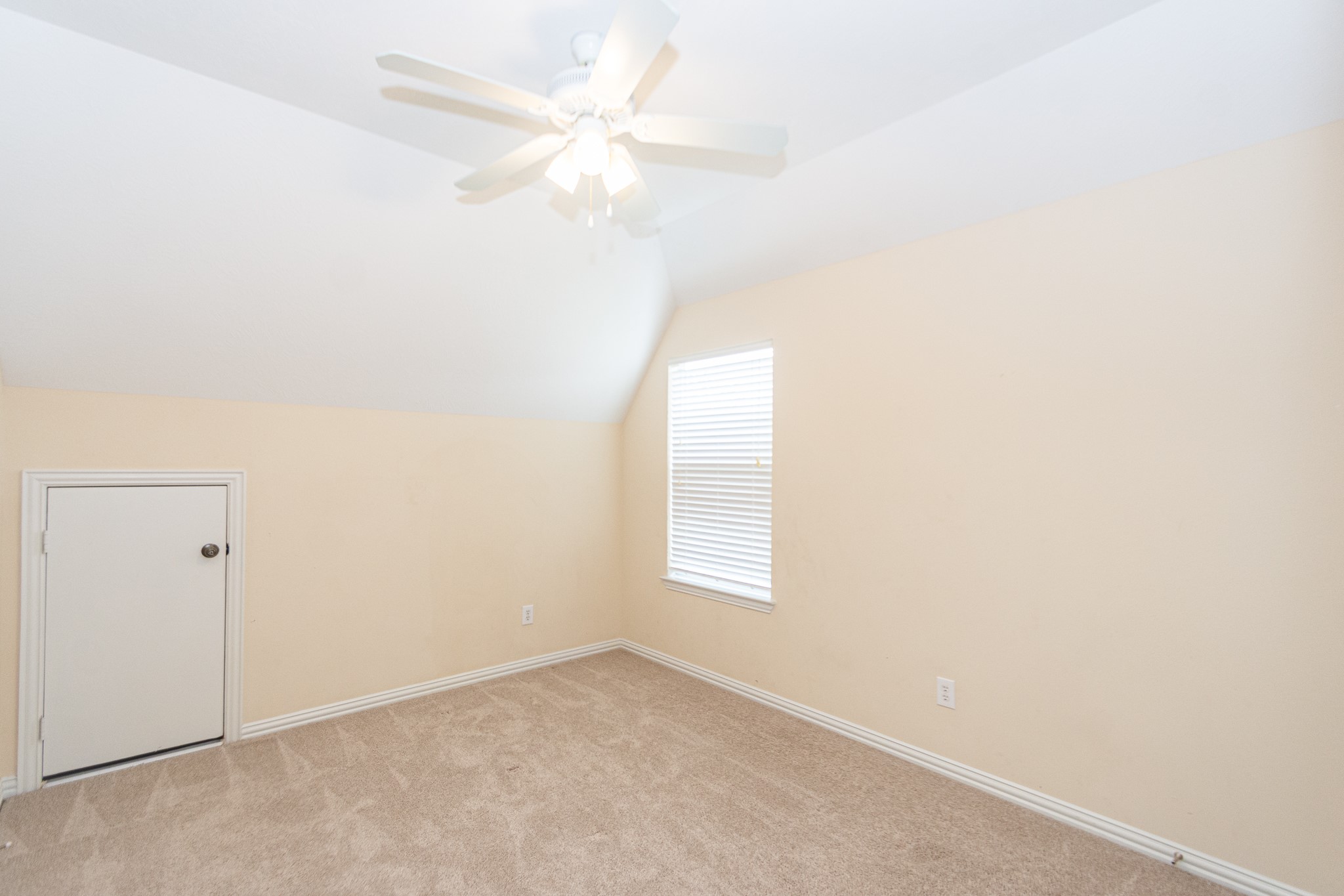 2403 Old River Lane Property Photo 39