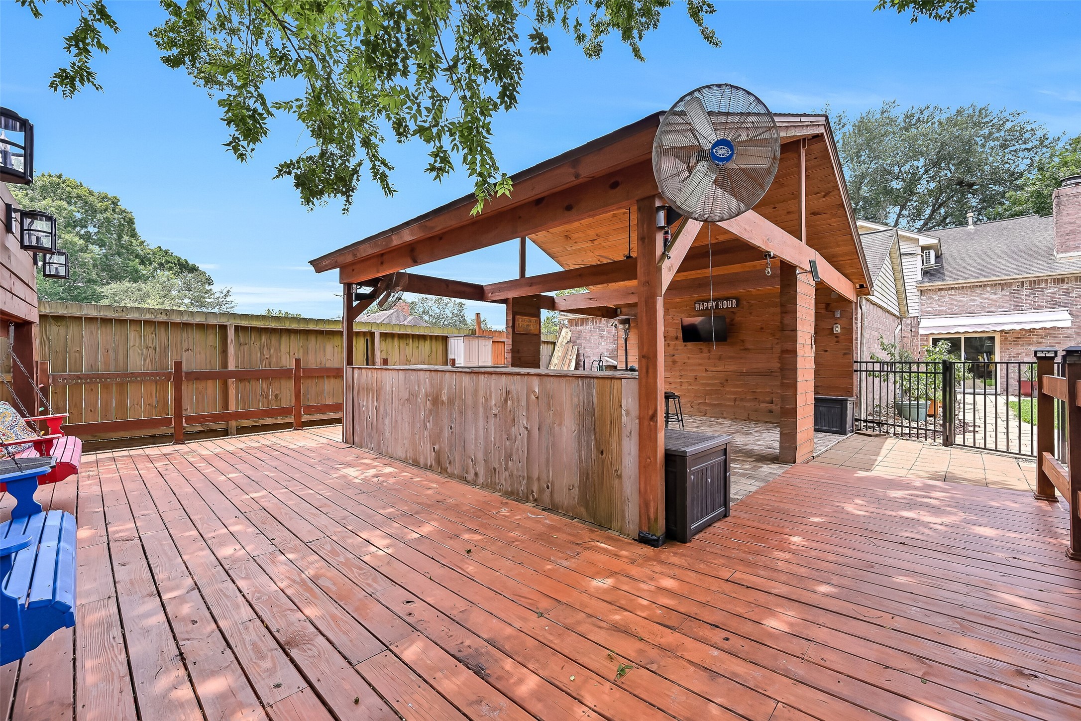 1018 Londonderry Avenue Property Photo 31
