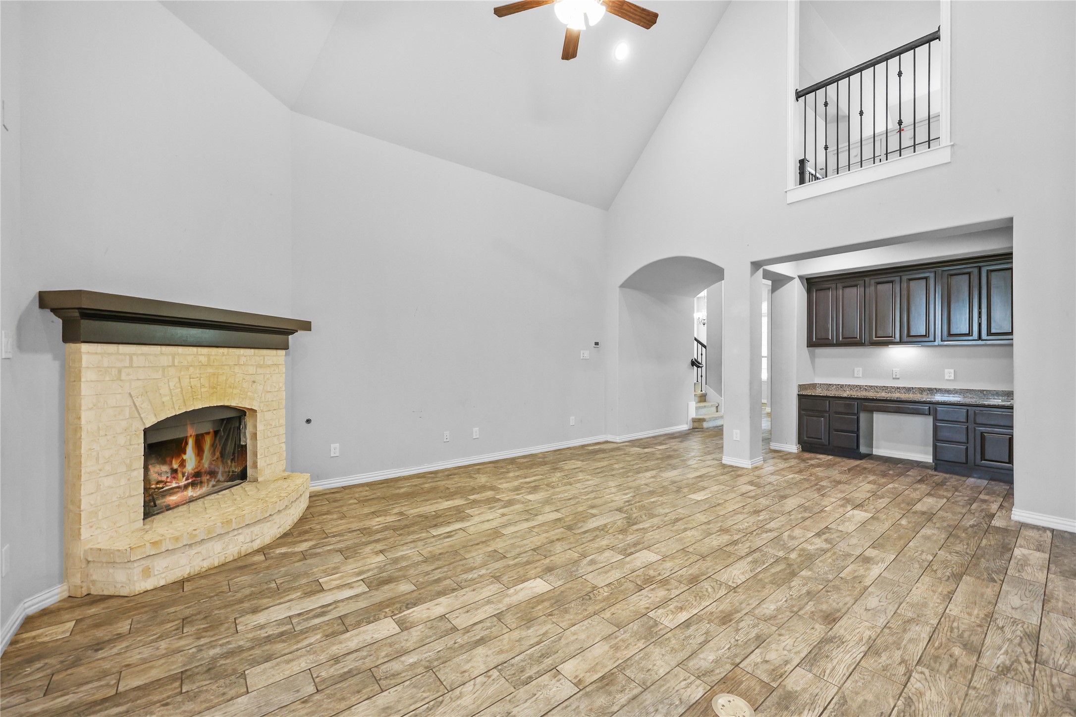 706 Suncatcher Circle Property Photo 10