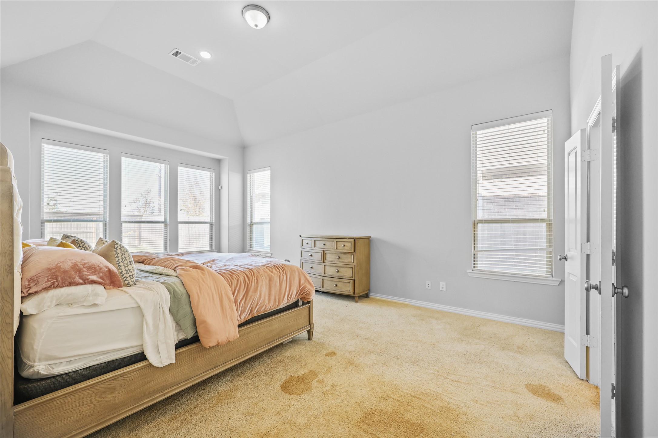 706 Suncatcher Circle Property Photo 16