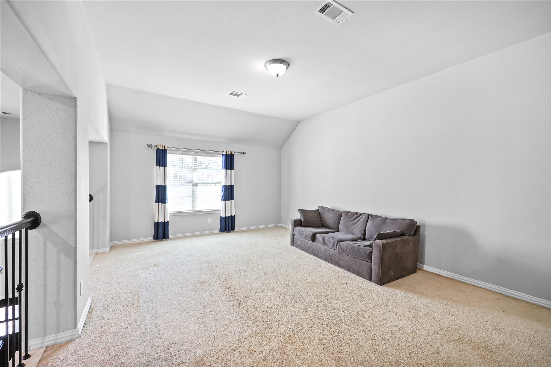 706 Suncatcher Circle Property Photo 22