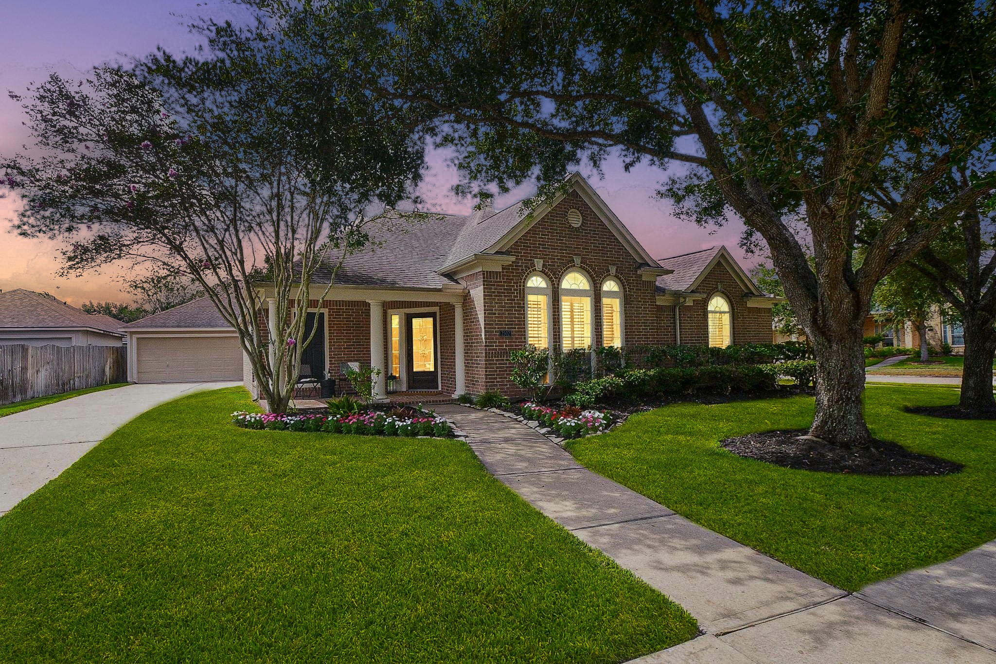2502 Quiet Lake Court Property Photo 1