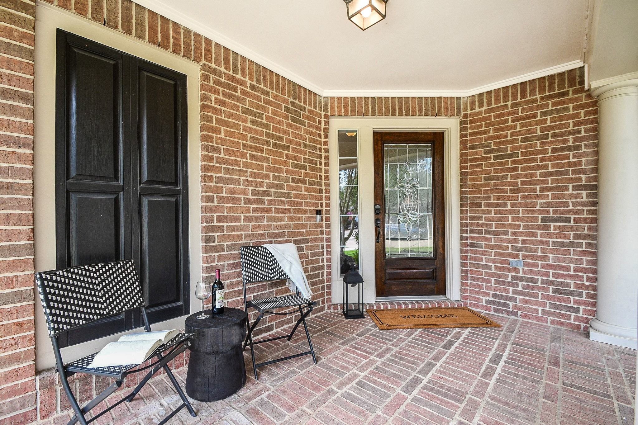 2502 Quiet Lake Court Property Photo 4