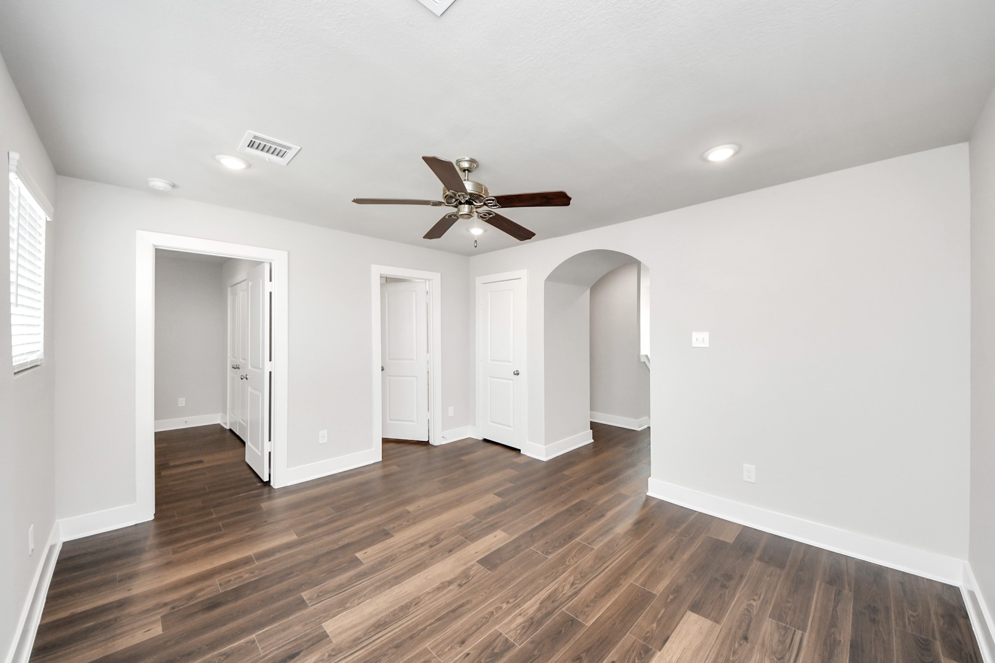 10630 Cascade Creek Drive Property Photo 16