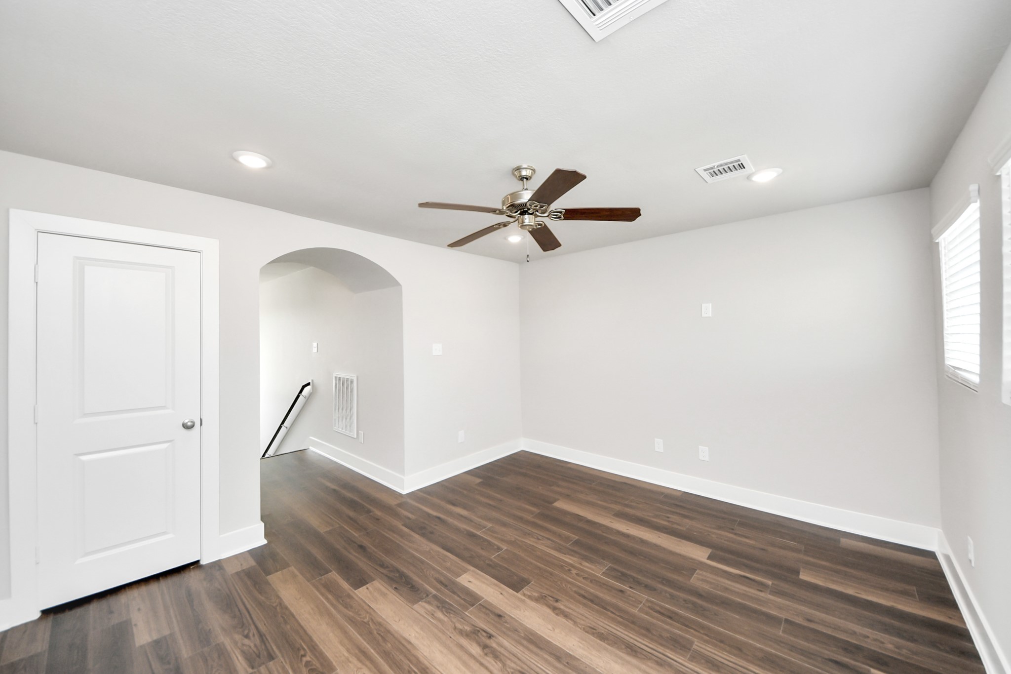 10630 Cascade Creek Drive Property Photo 17