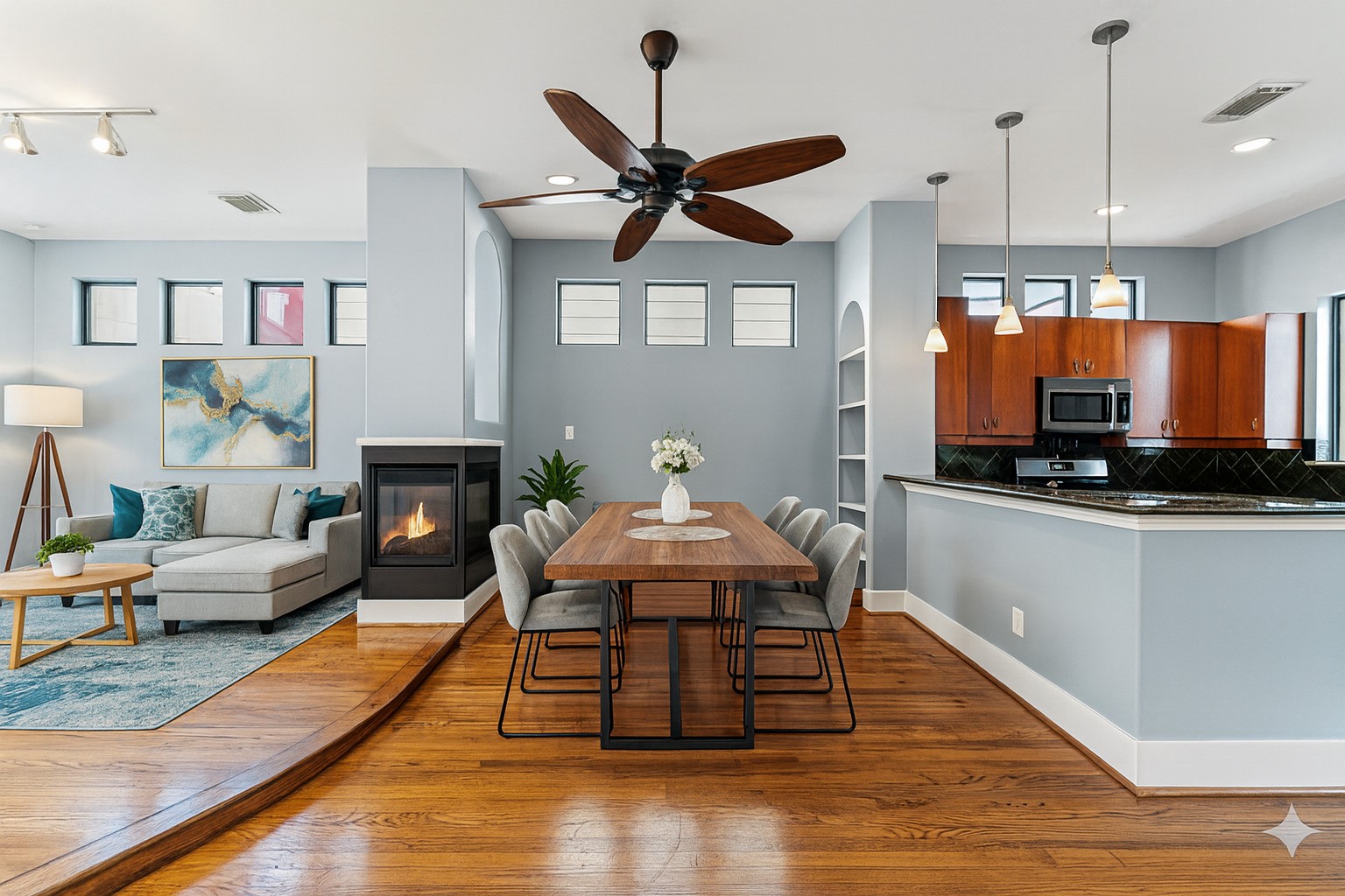 408 Parker Street Property Photo 6