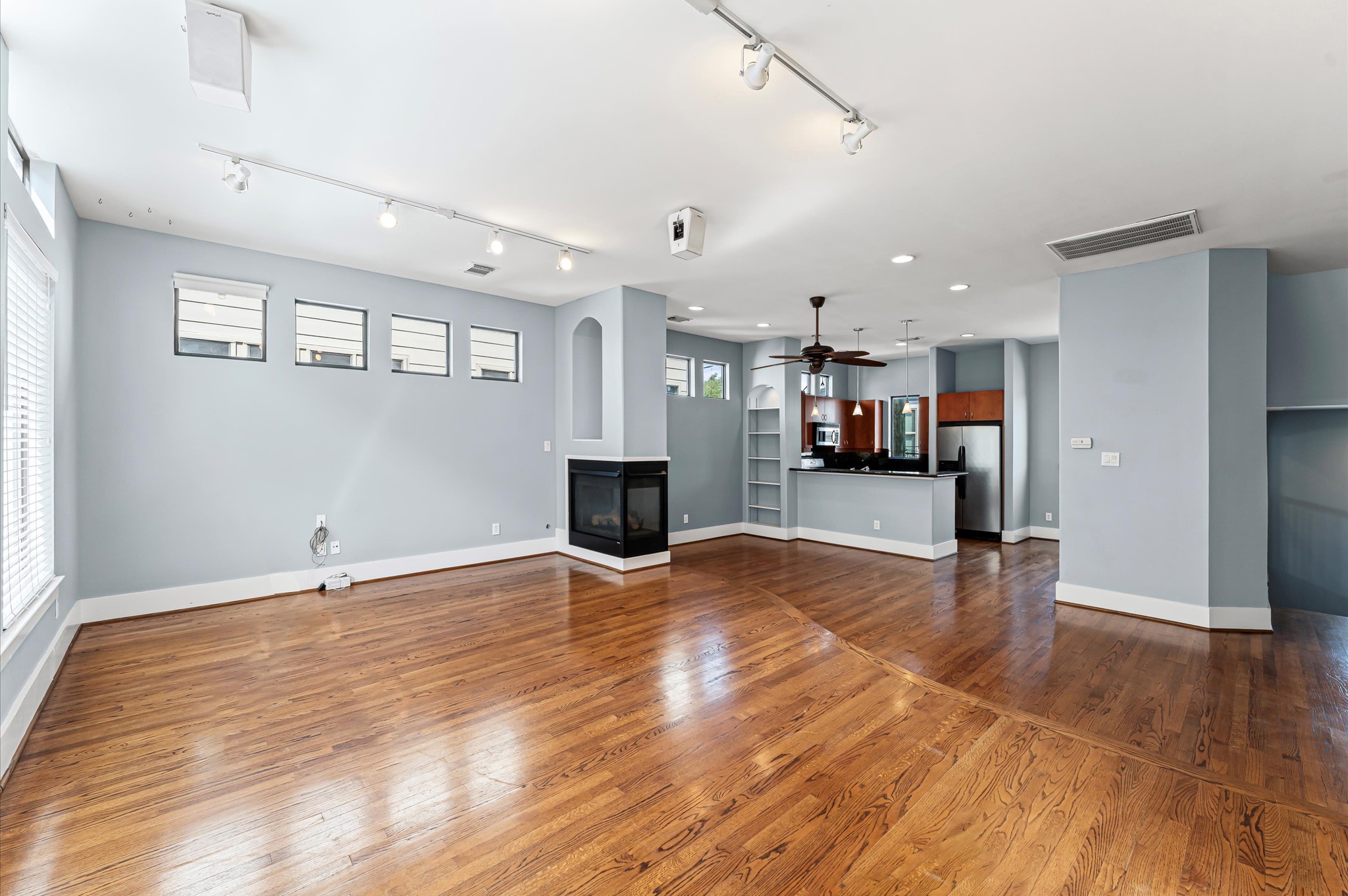 408 Parker Street Property Photo 21