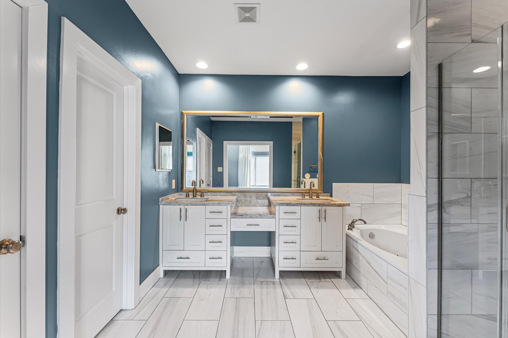 408 Parker Street Property Photo 35