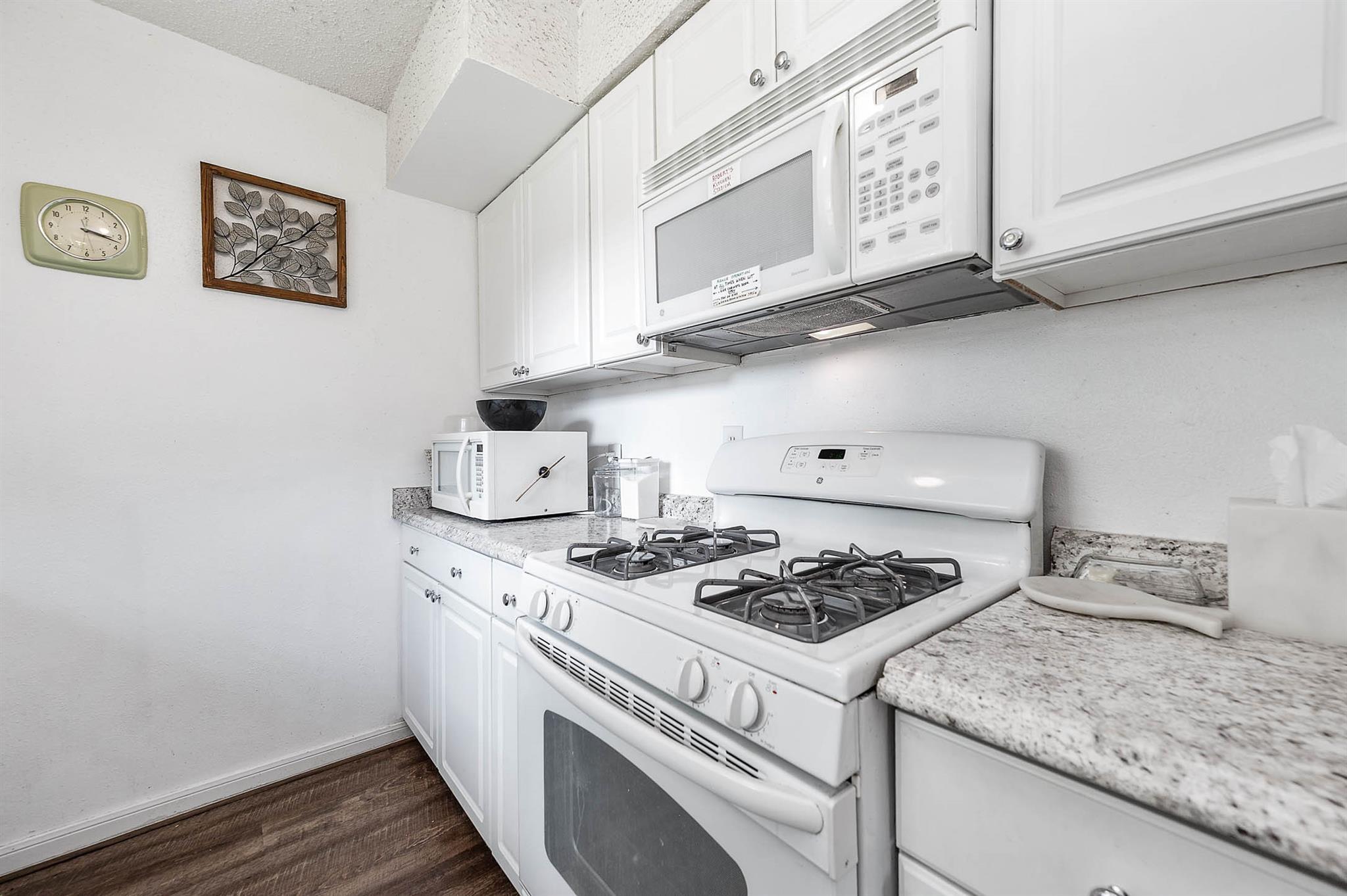 11411 Marrs Drive, Houston Tx 77065 Property Photo 16