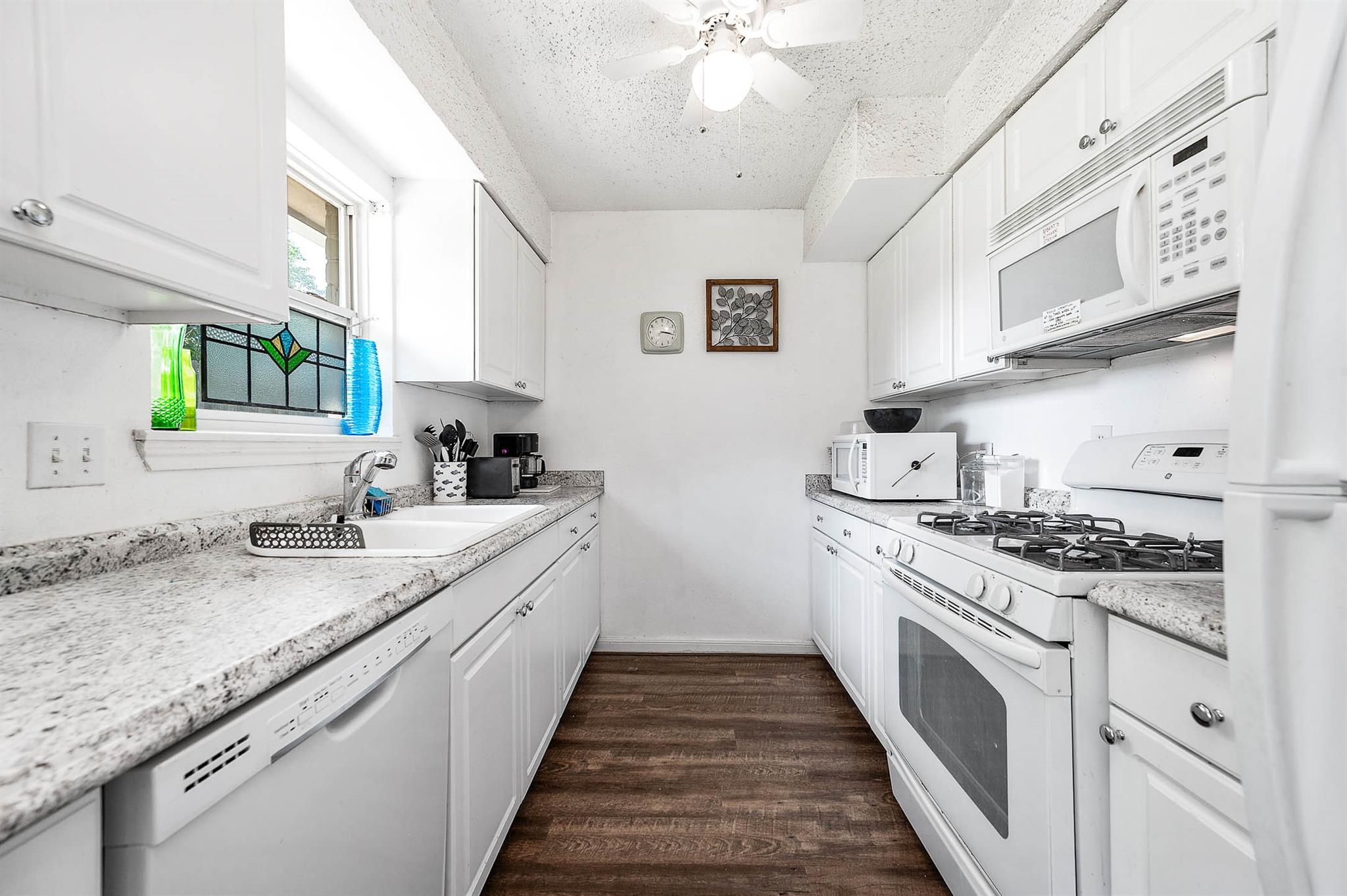 11411 Marrs Drive, Houston Tx 77065 Property Photo 17