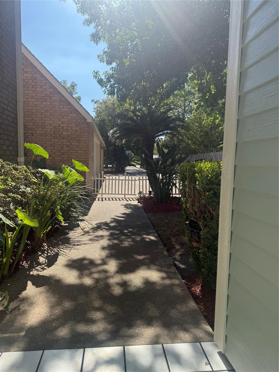 4715 W Bayshore Drive Property Photo 21