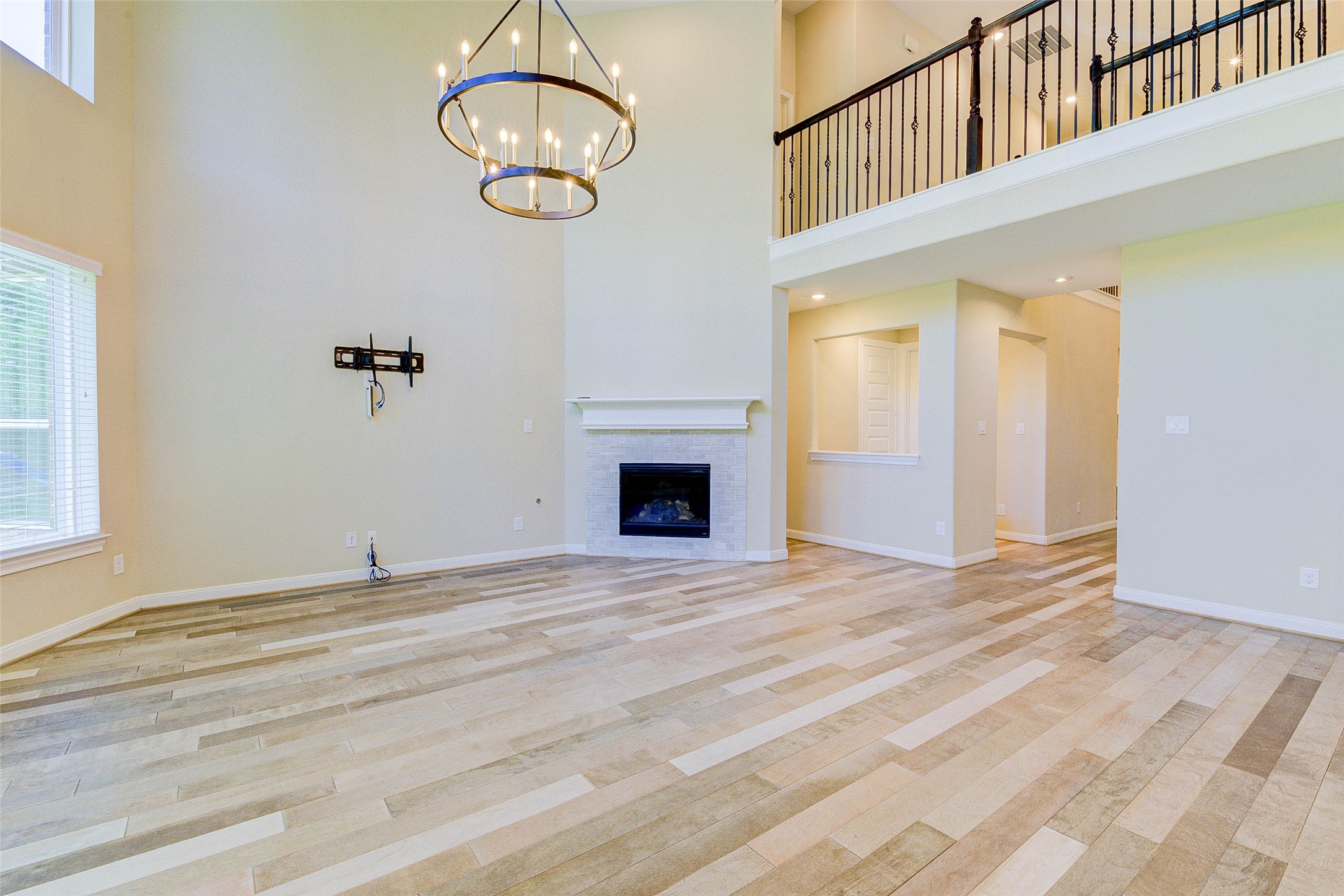 4022 Steep Woods Drive Property Photo 10