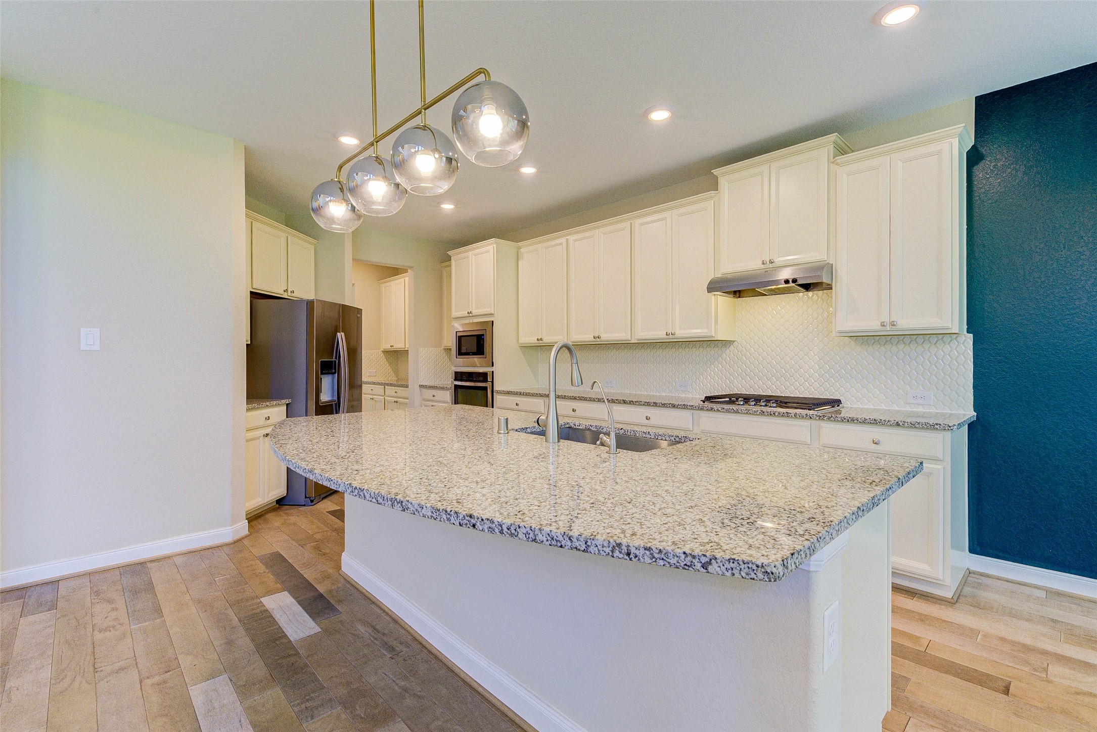 4022 Steep Woods Drive Property Photo 16