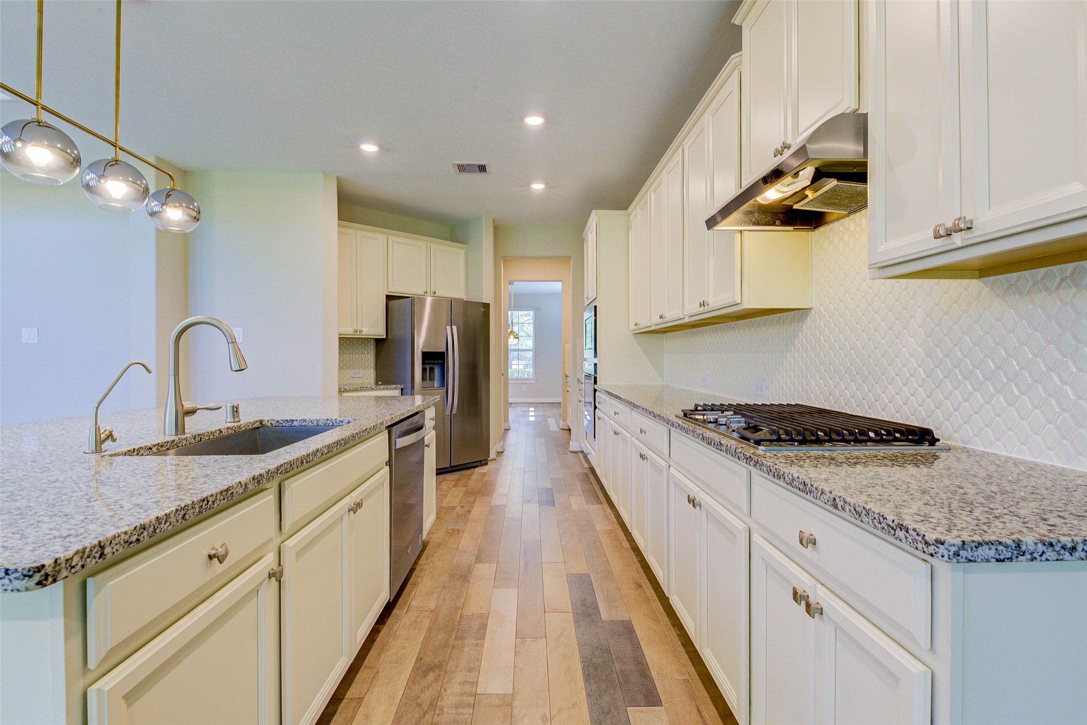 4022 Steep Woods Drive Property Photo 18