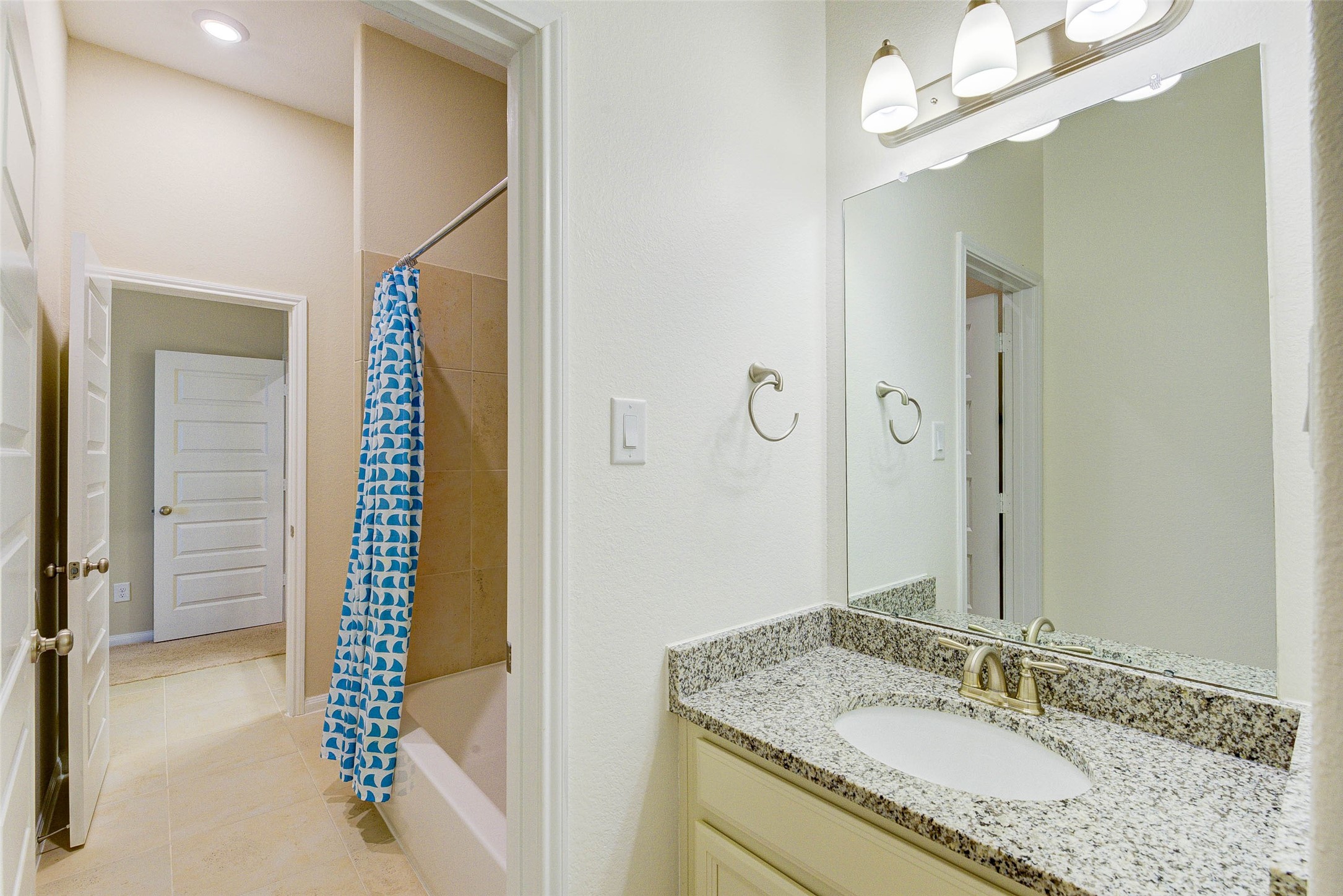4022 Steep Woods Drive Property Photo 32
