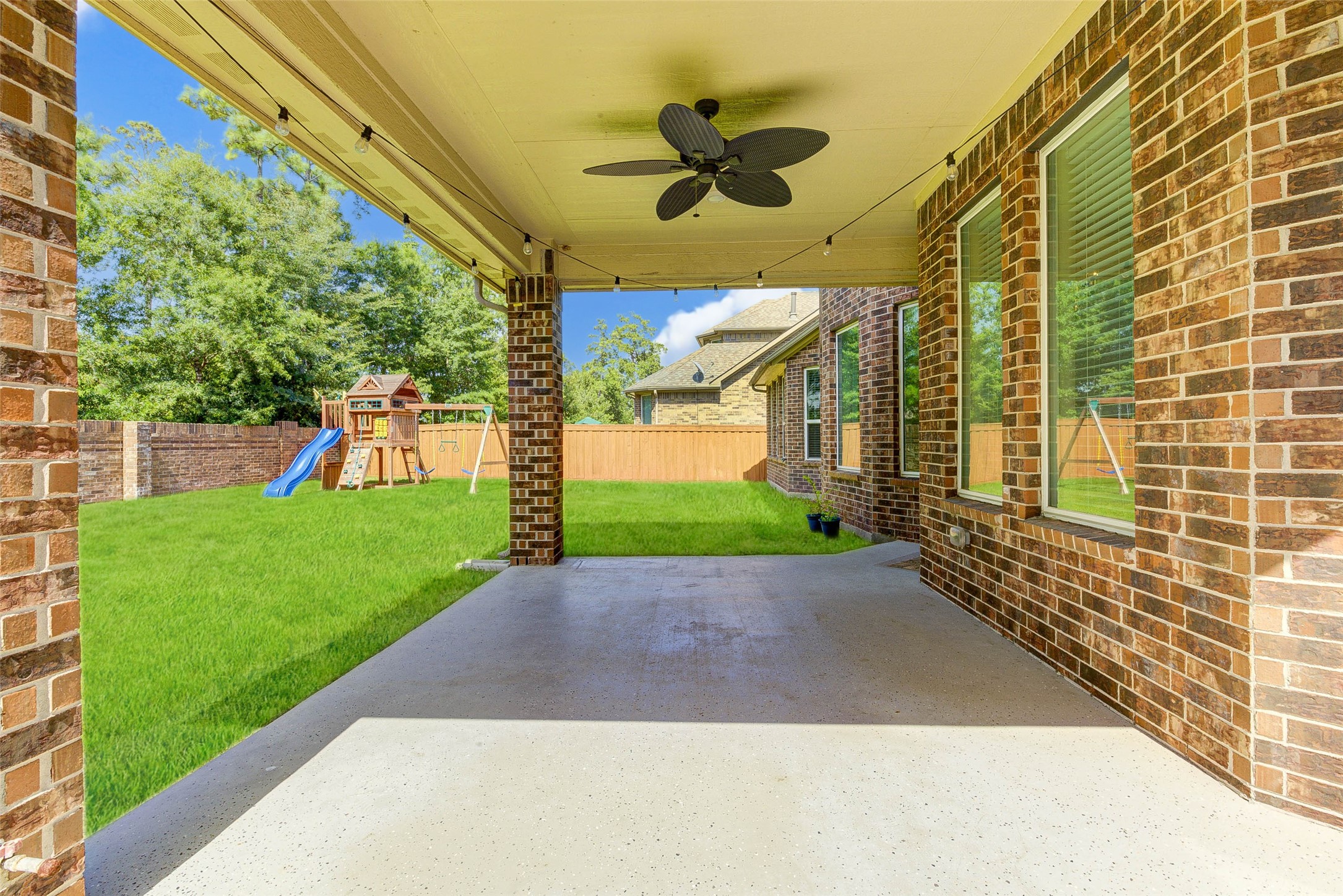 4022 Steep Woods Drive Property Photo 38