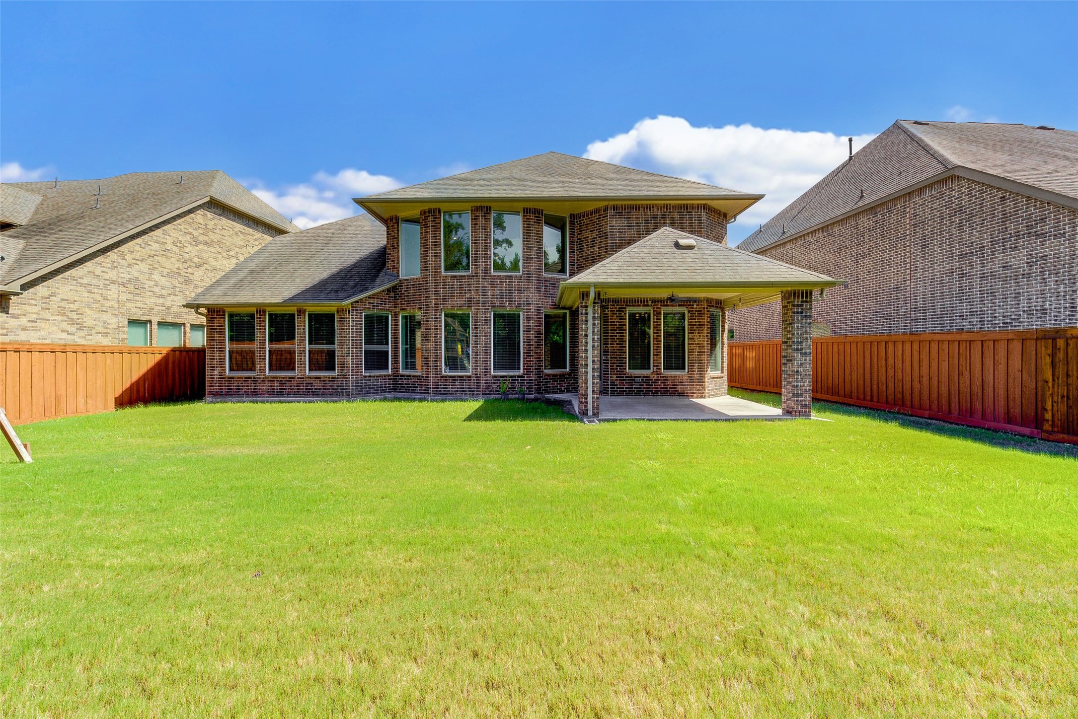 4022 Steep Woods Drive Property Photo 40