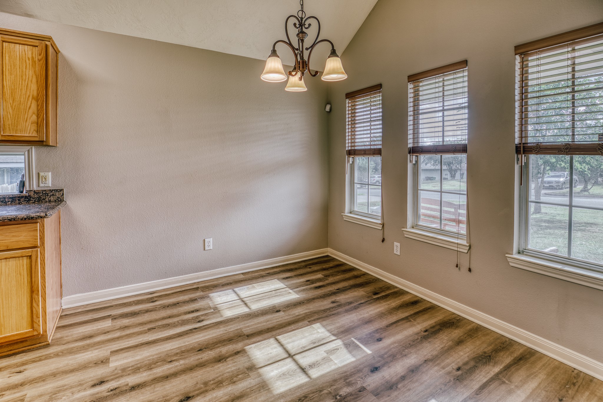 1707 Weaver Street Property Photo 13
