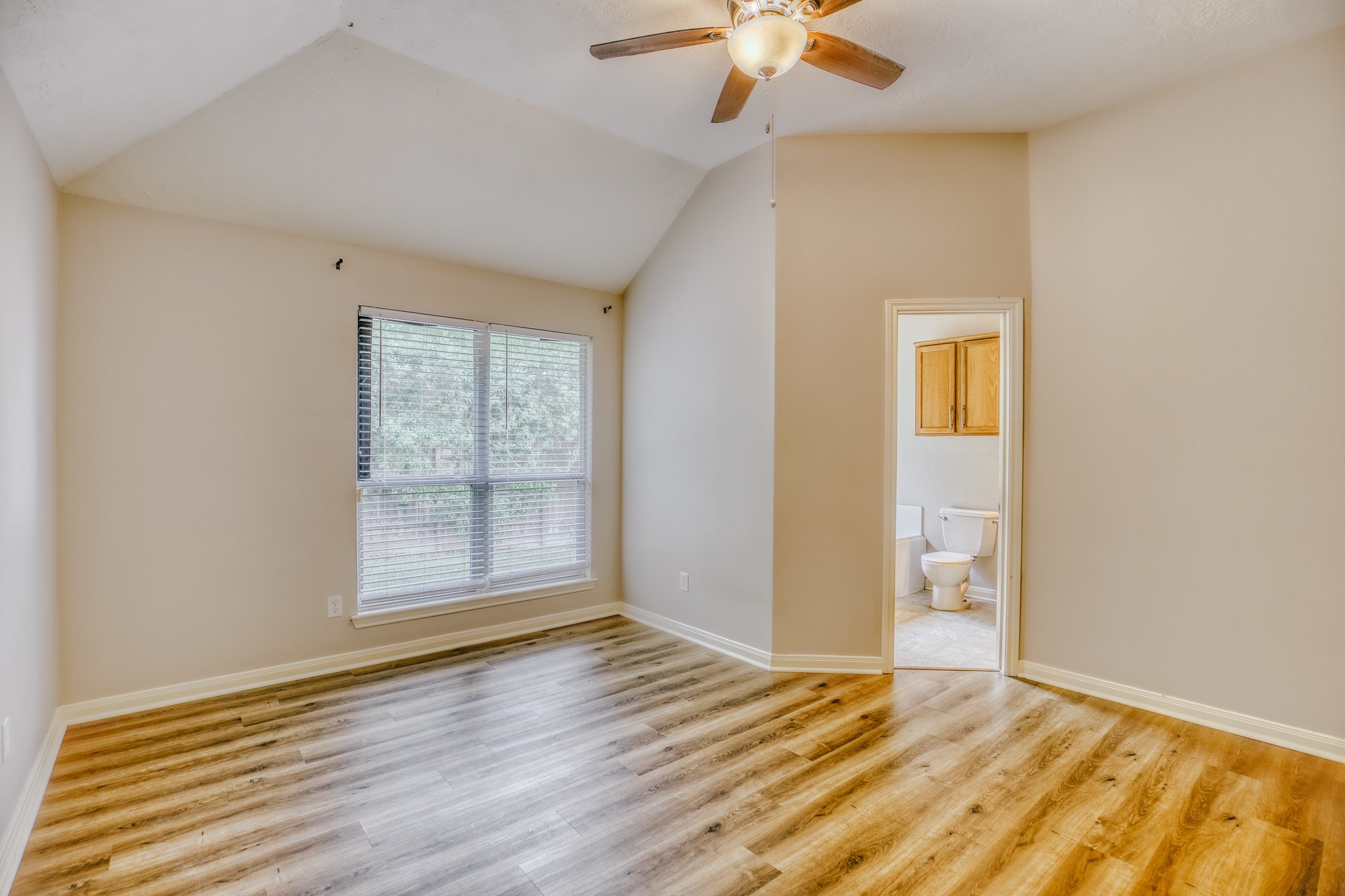 1707 Weaver Street Property Photo 23