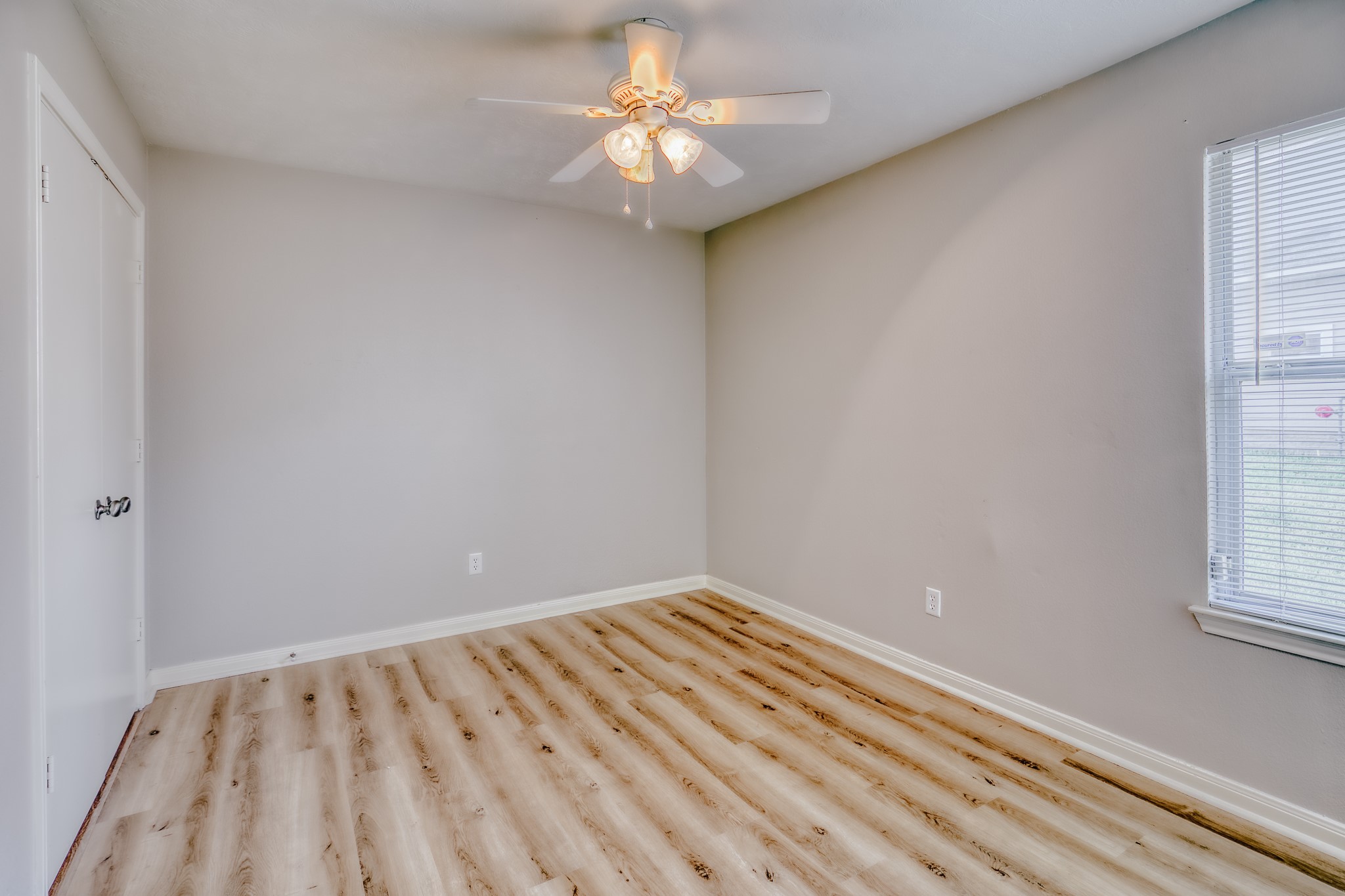 1707 Weaver Street Property Photo 28