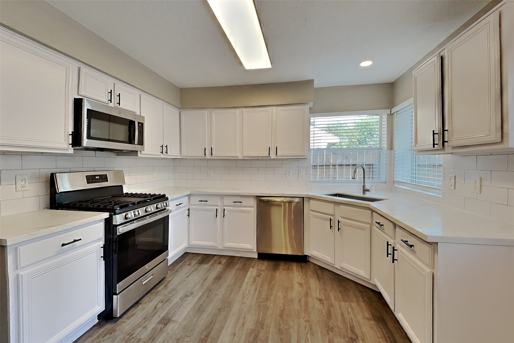 5803 Forest Timbers Drive Property Photo 5