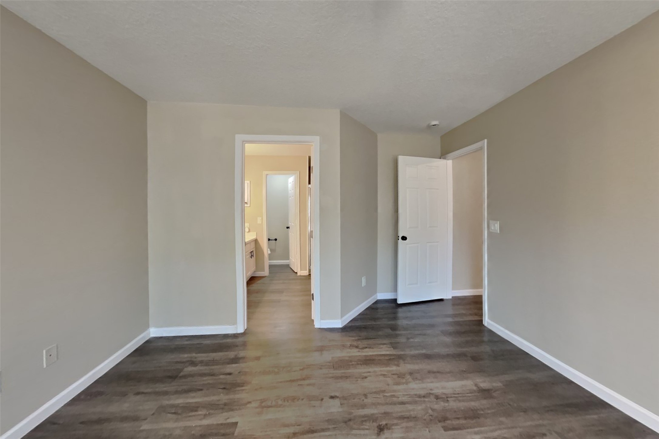 5803 Forest Timbers Drive Property Photo 9