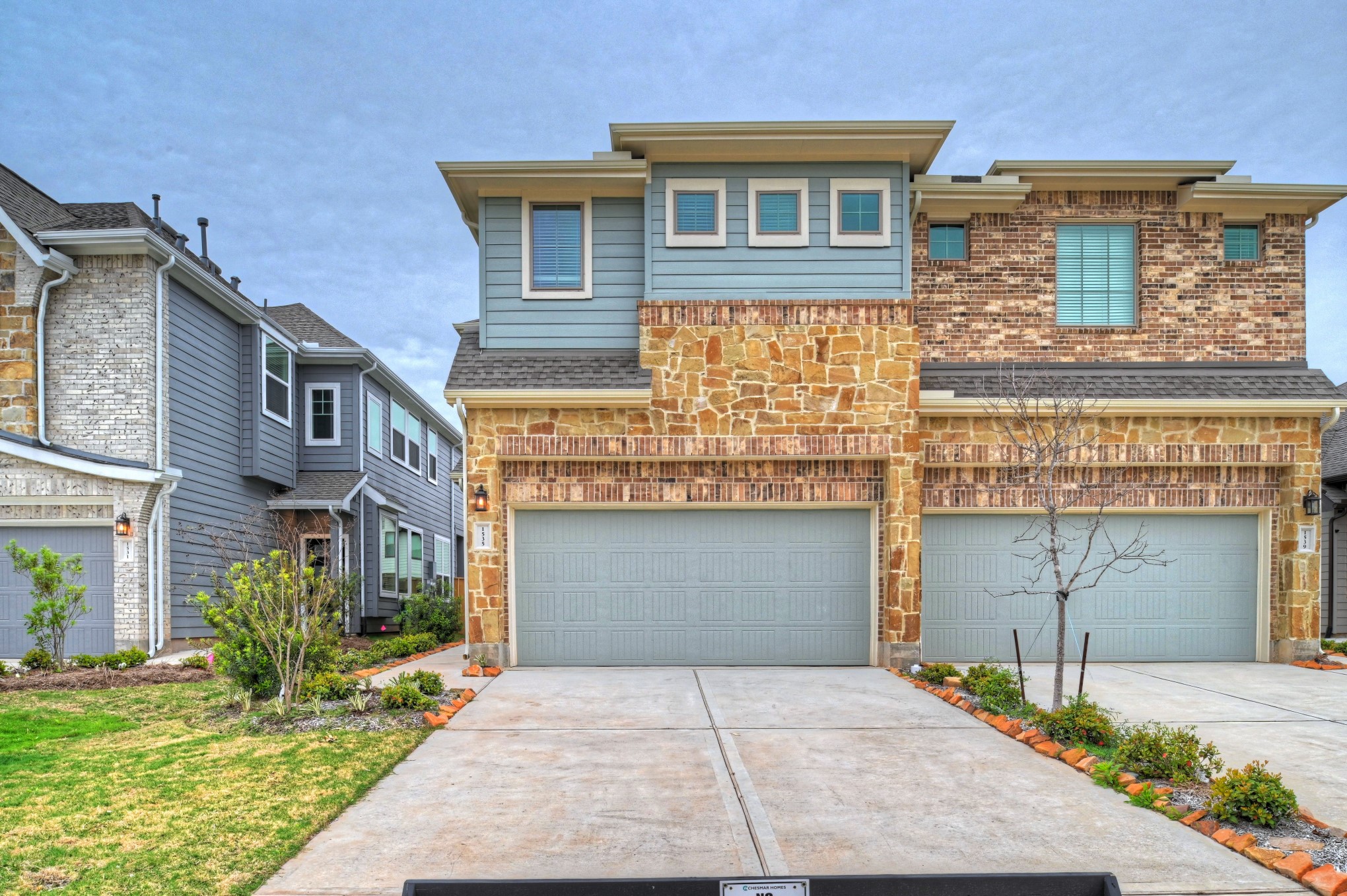 1535 Crystal Stream Drive Property Photo 1