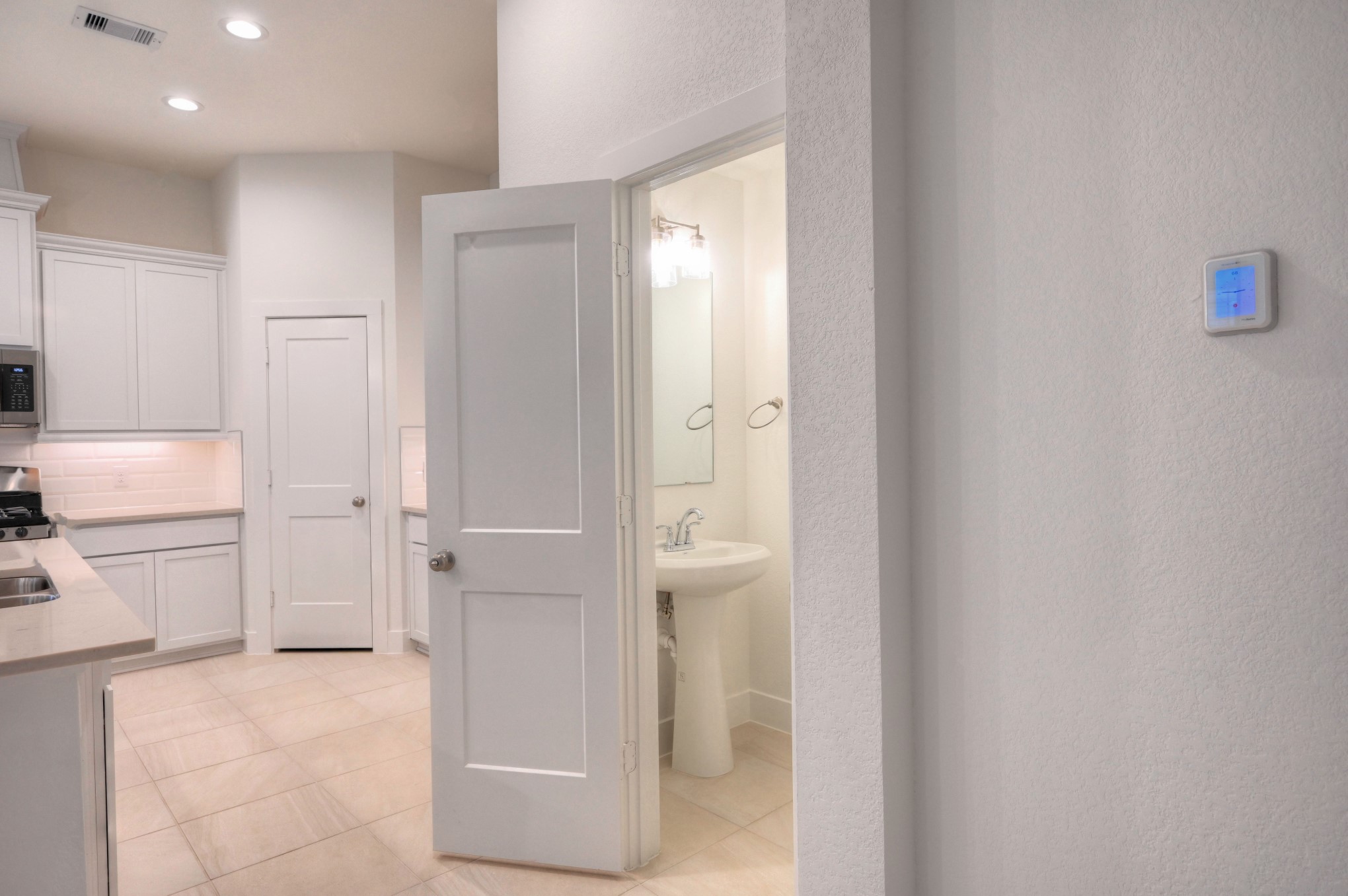 1535 Crystal Stream Drive Property Photo 13