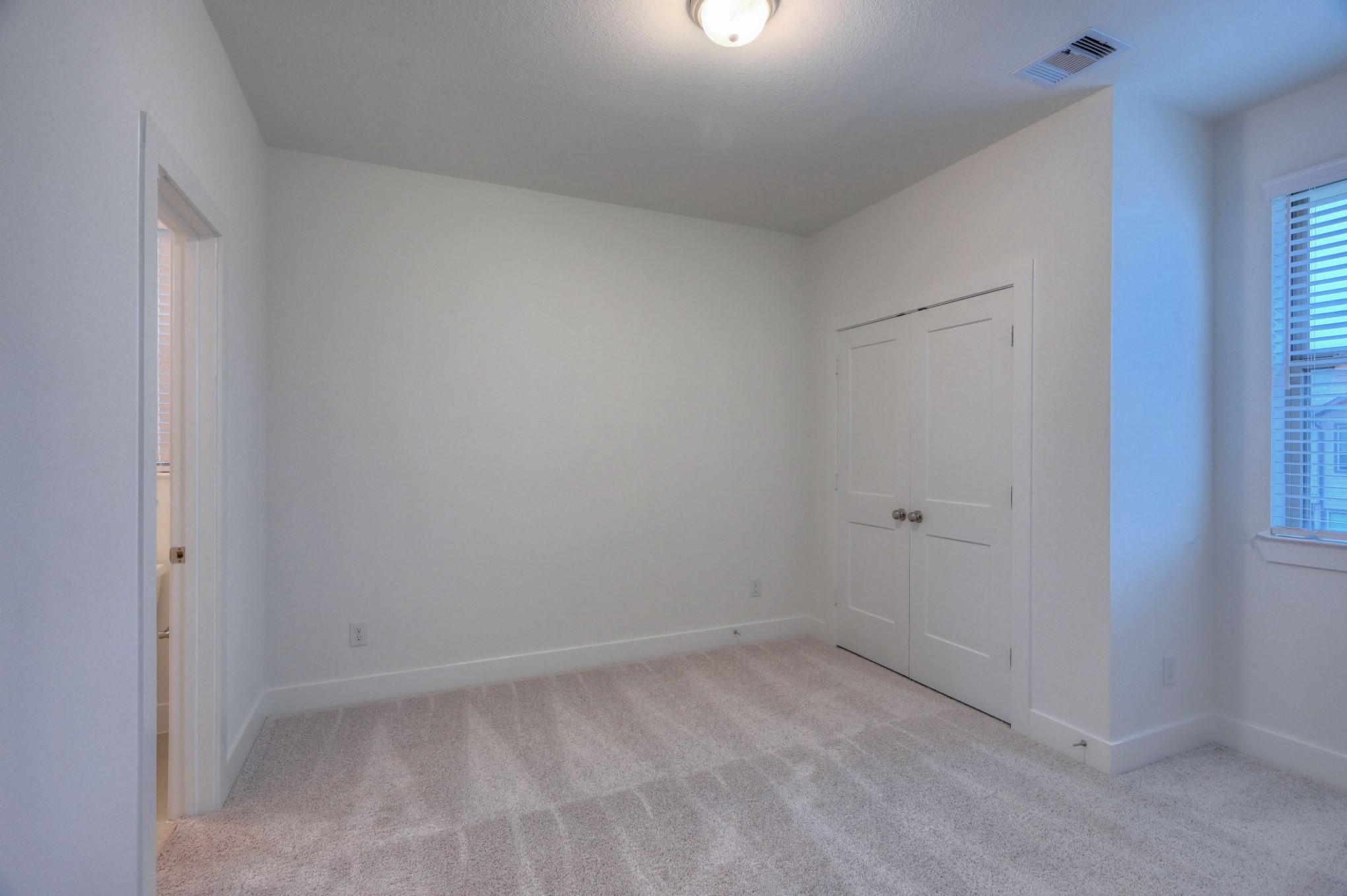 1535 Crystal Stream Drive Property Photo 22