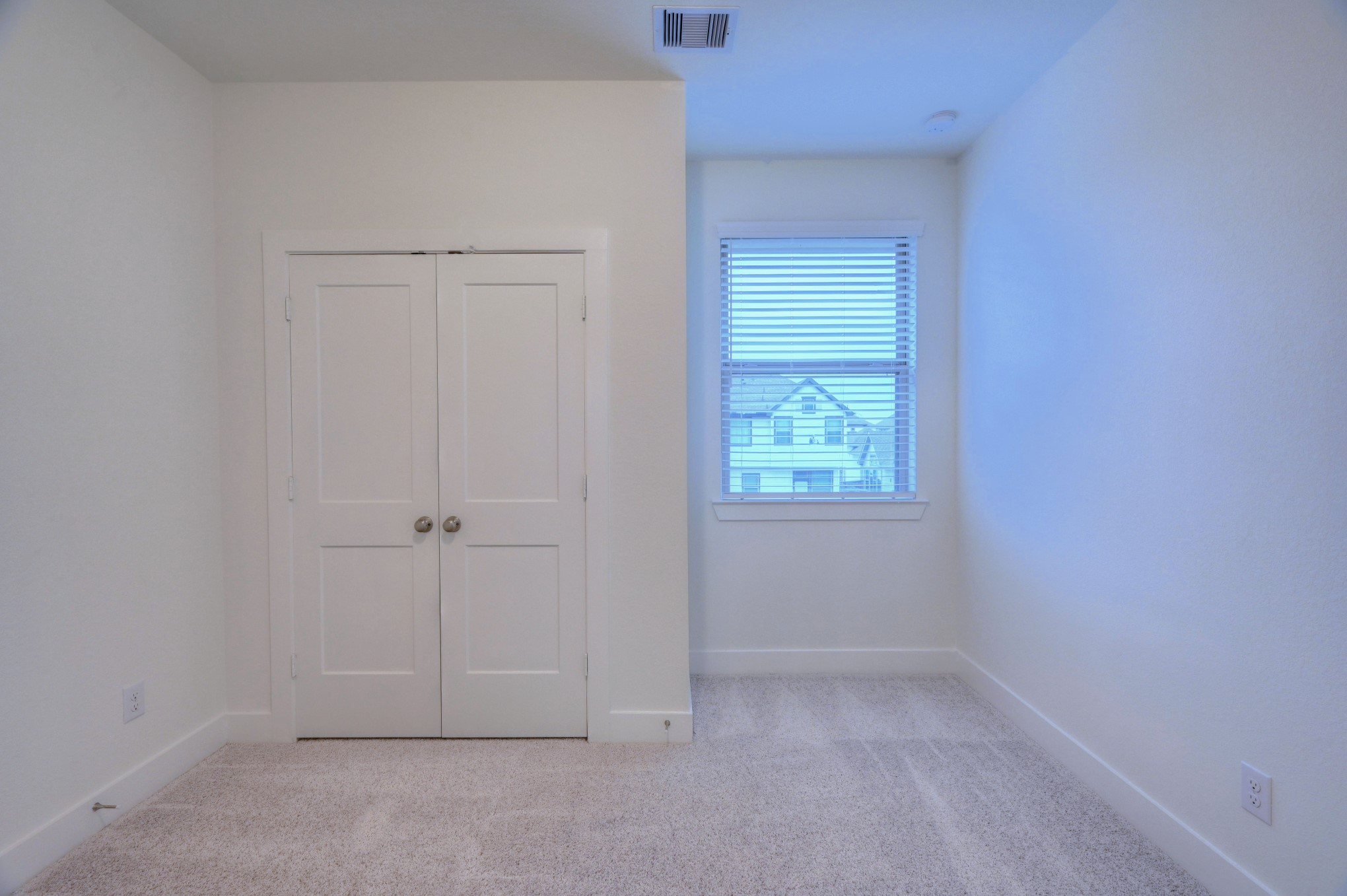 1535 Crystal Stream Drive Property Photo 23