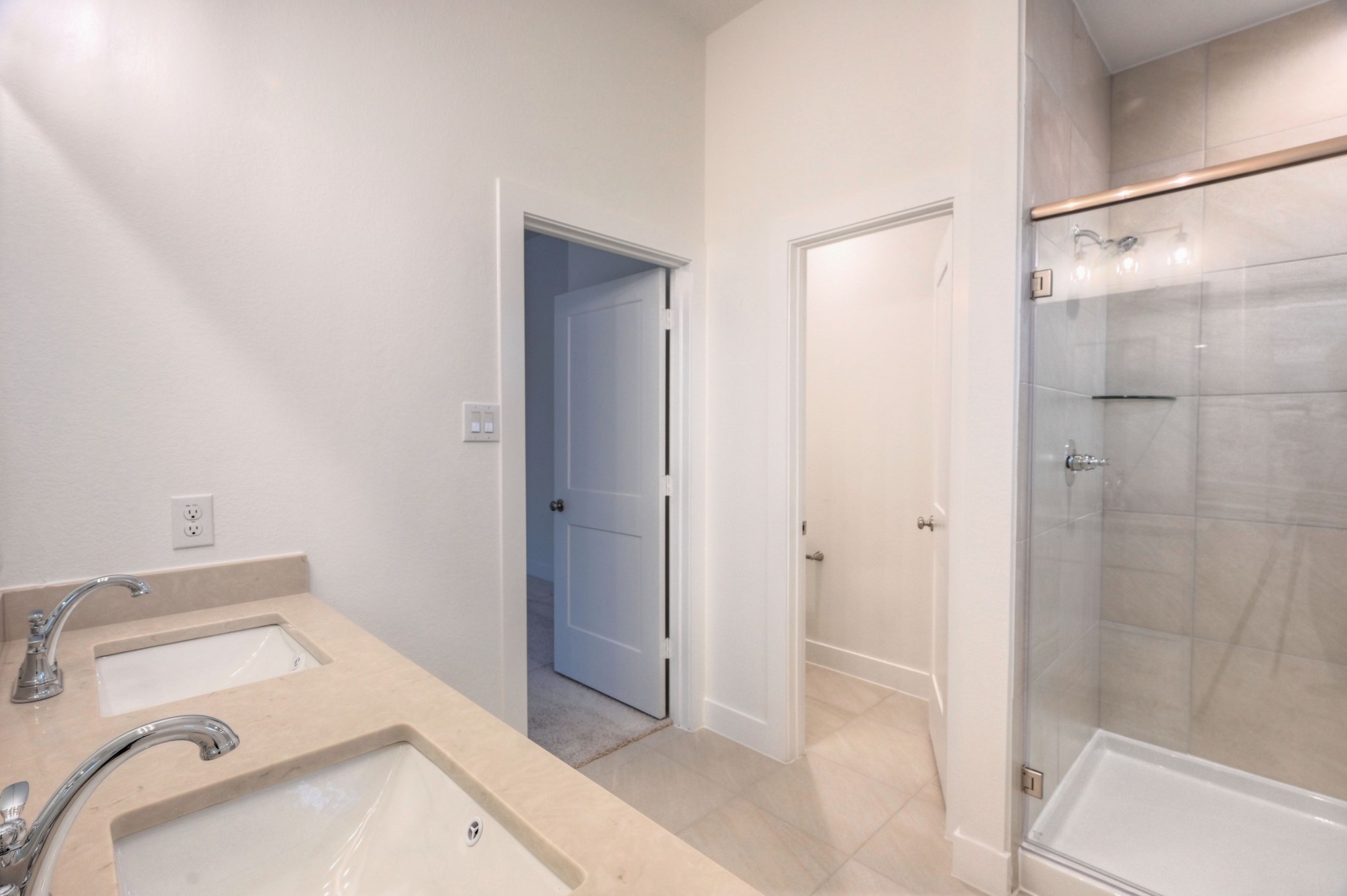 1535 Crystal Stream Drive Property Photo 41
