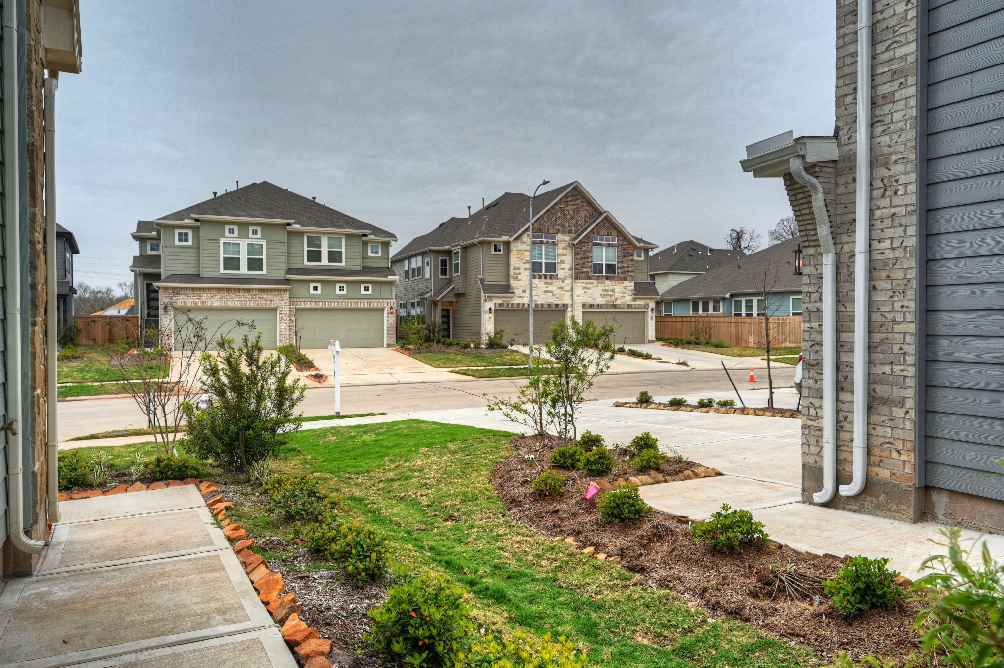 1535 Crystal Stream Drive Property Photo 49