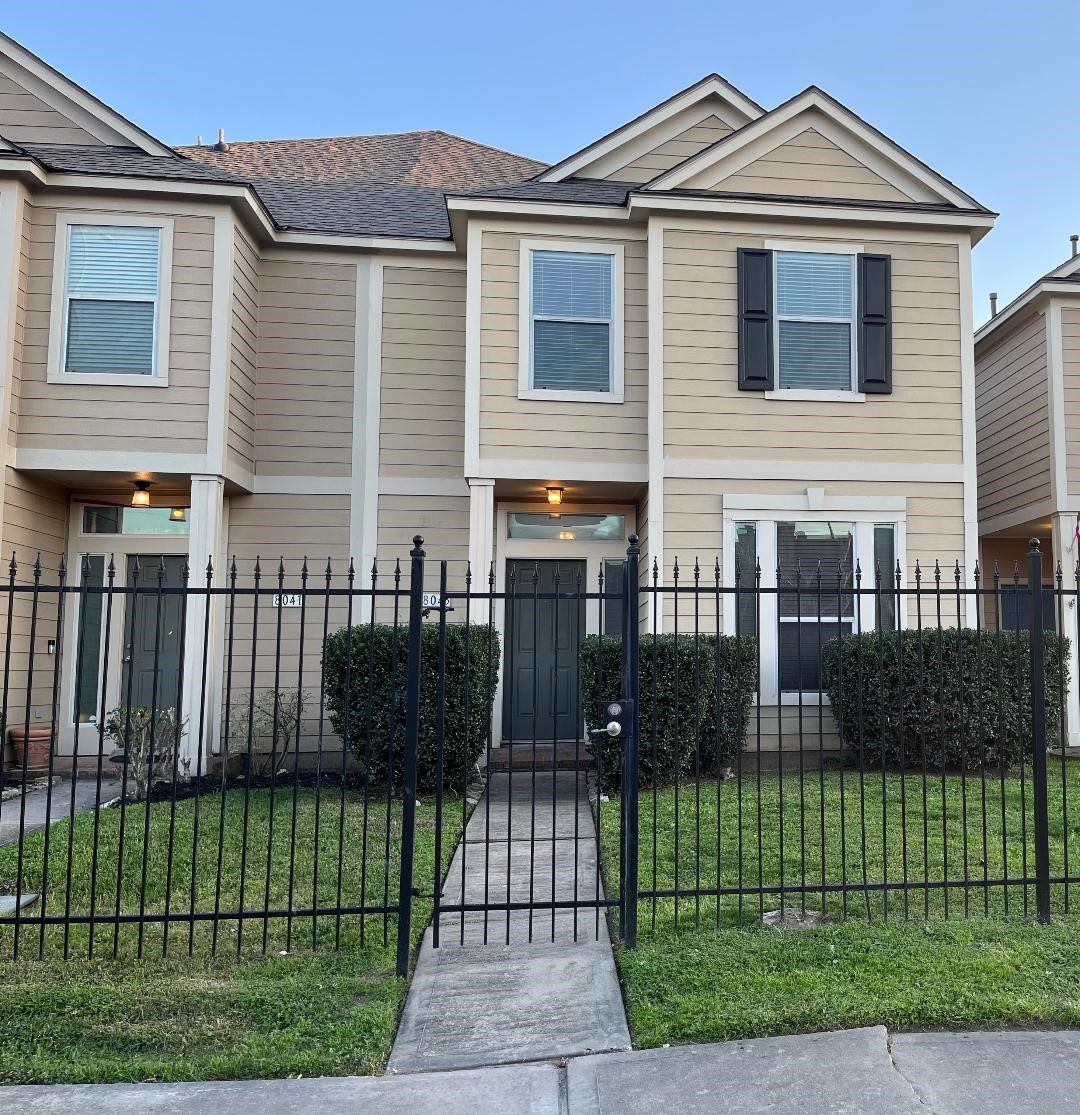8043 Ellinger Lane Property Photo