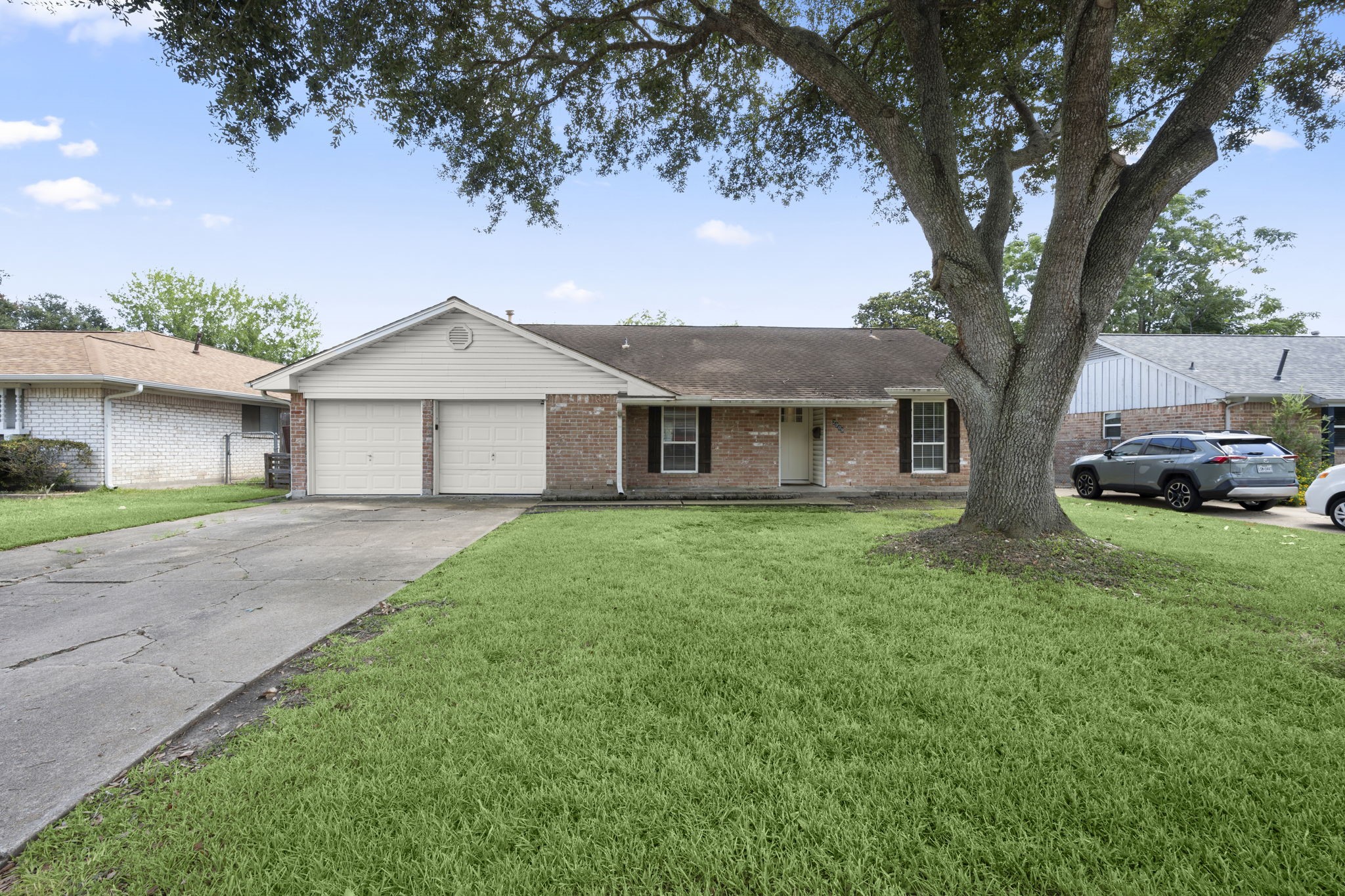 2909 Livingston Drive Property Photo 1