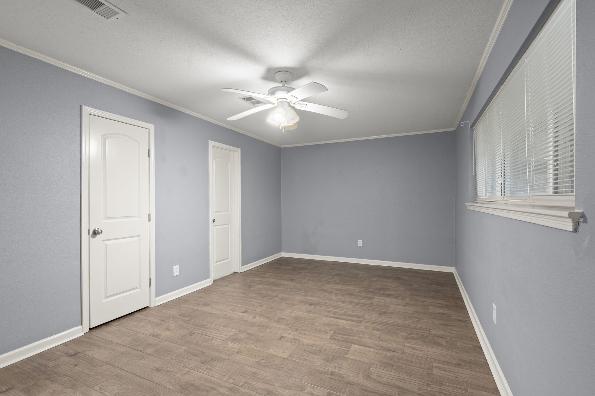 2909 Livingston Drive Property Photo 15
