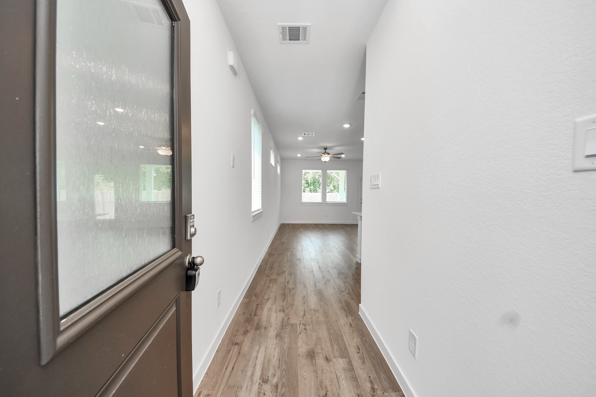 1930 Olivos Street Property Photo 8