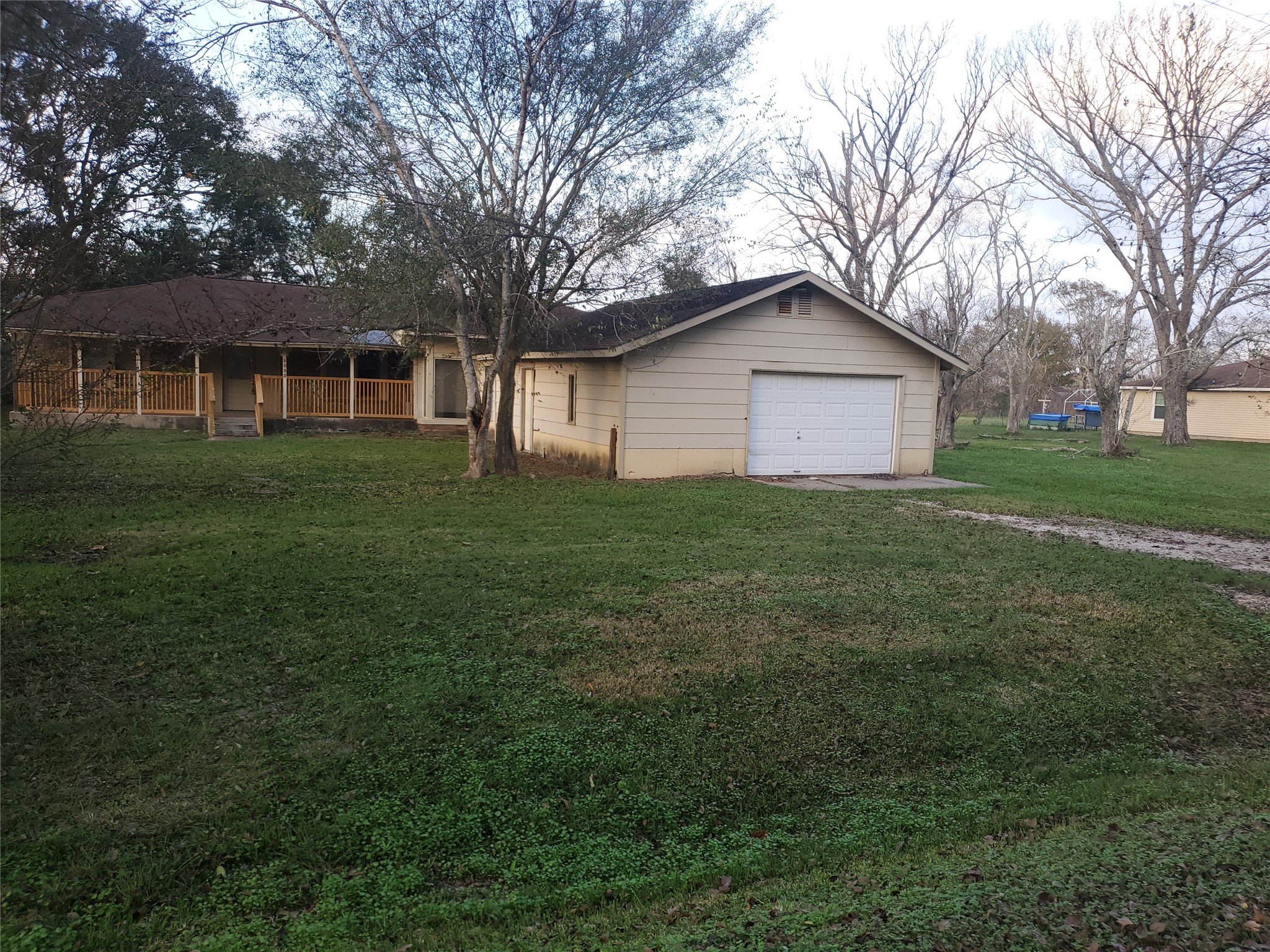 1233 Caldwell Road Property Photo 2