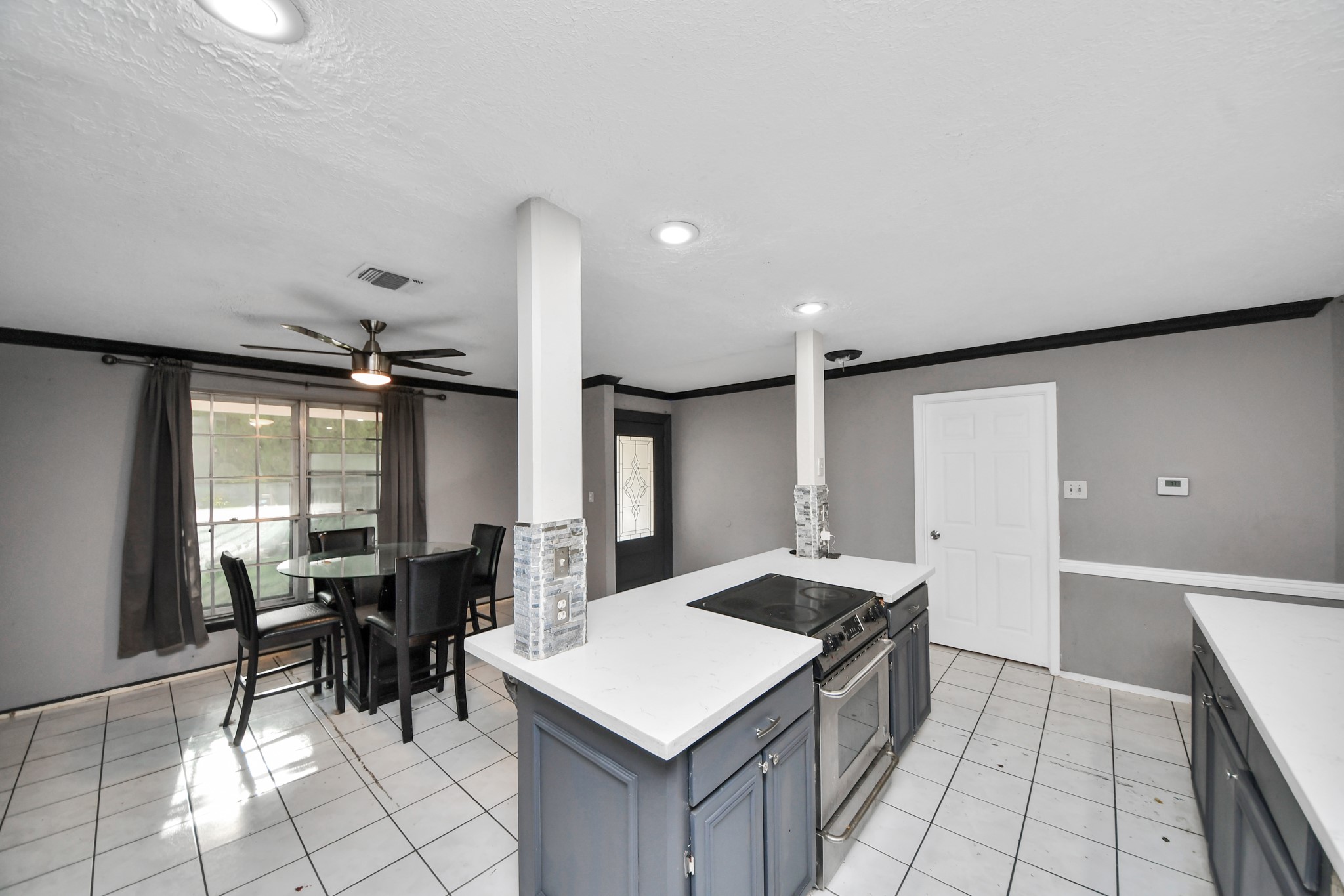 15103 Weil Place Property Photo 11