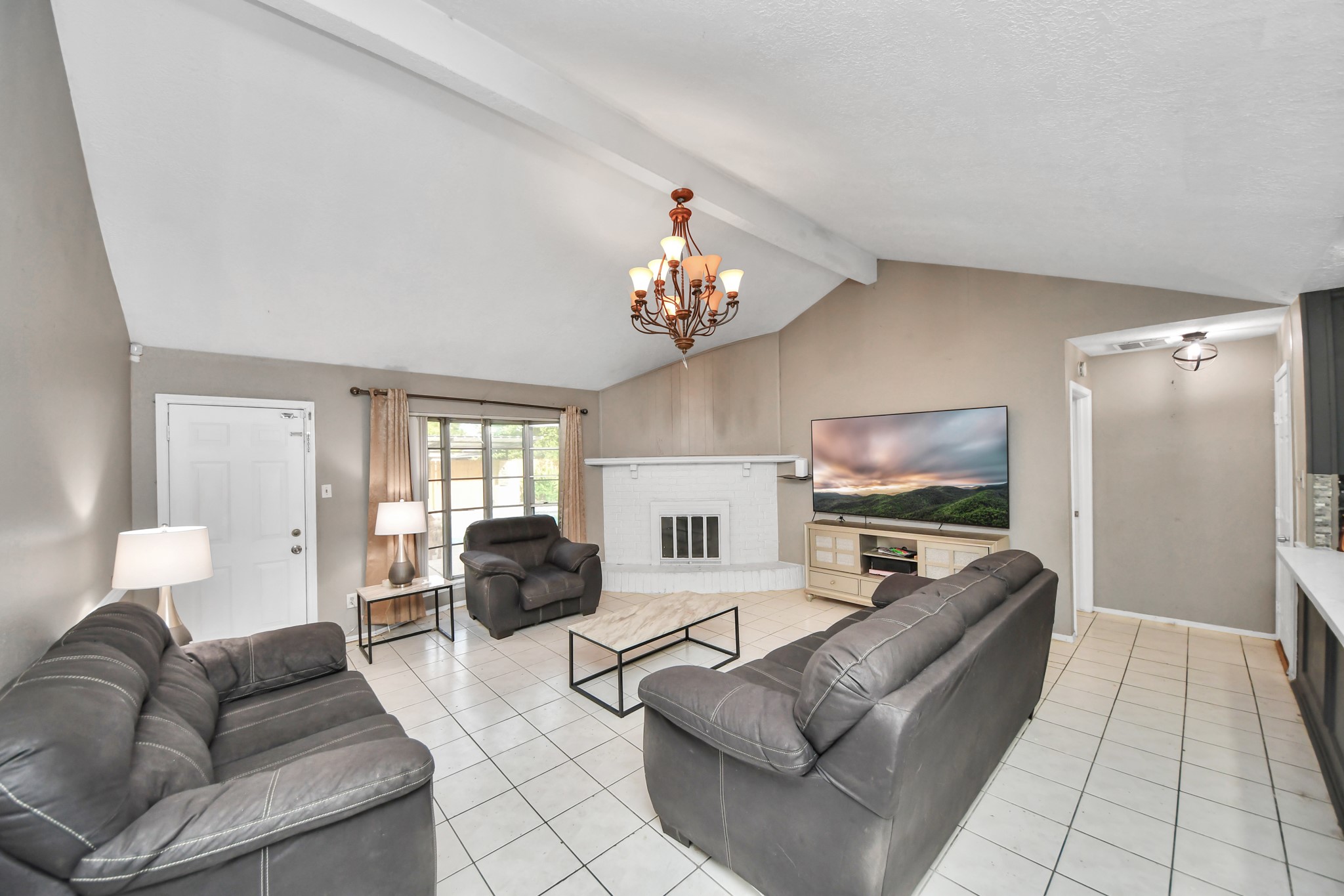 15103 Weil Place Property Photo 15