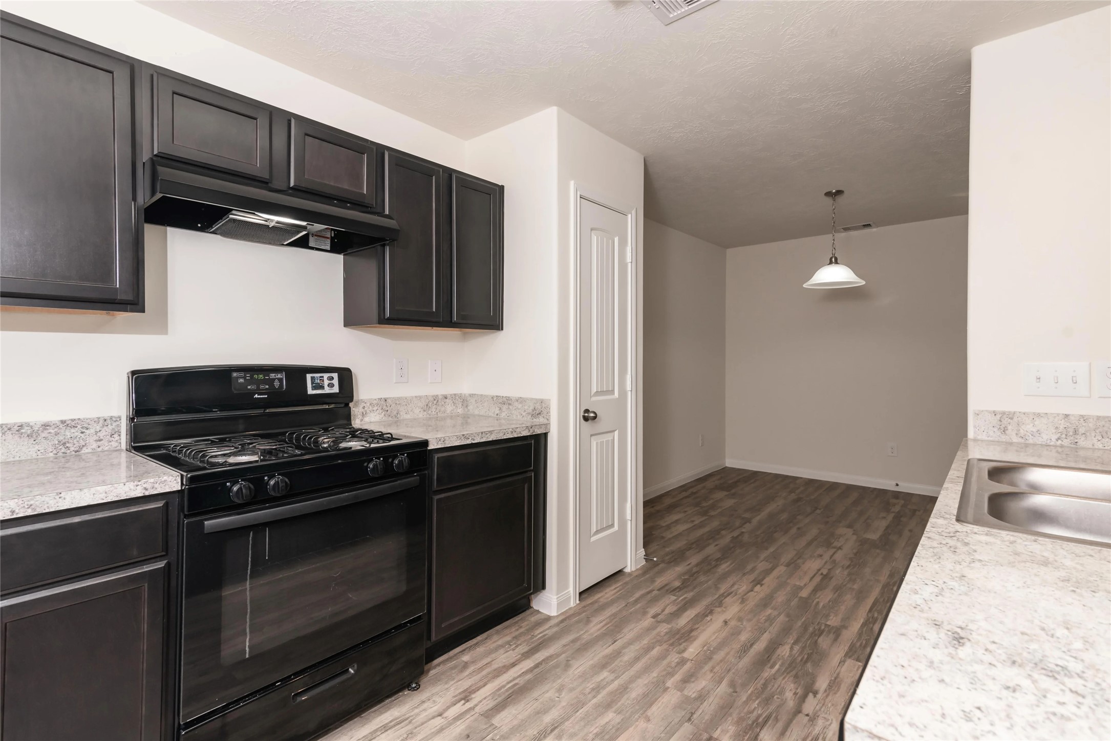 12806 Roccos Trail Property Photo 3